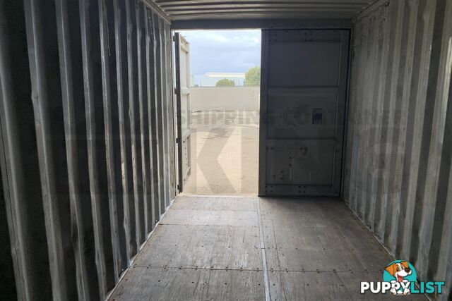 20' STANDARD HEIGHT SHIPPING CONTAINER - in Brisbane