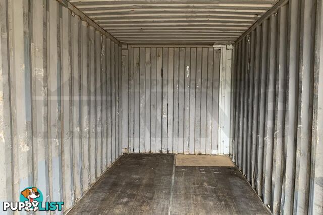 20' STANDARD HEIGHT SHIPPING CONTAINER - in Brisbane