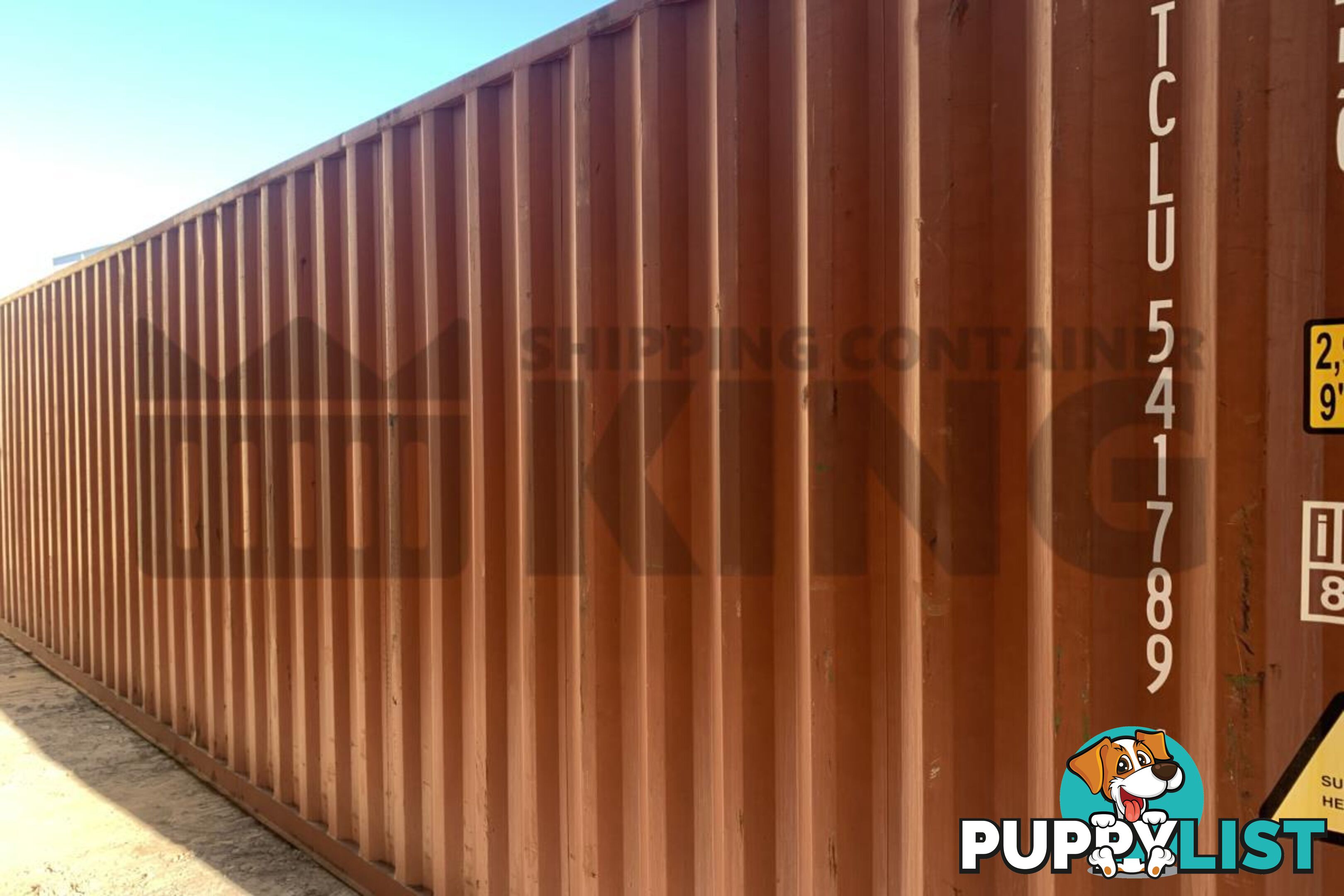 40' HIGH CUBE SHIPPING CONTAINER