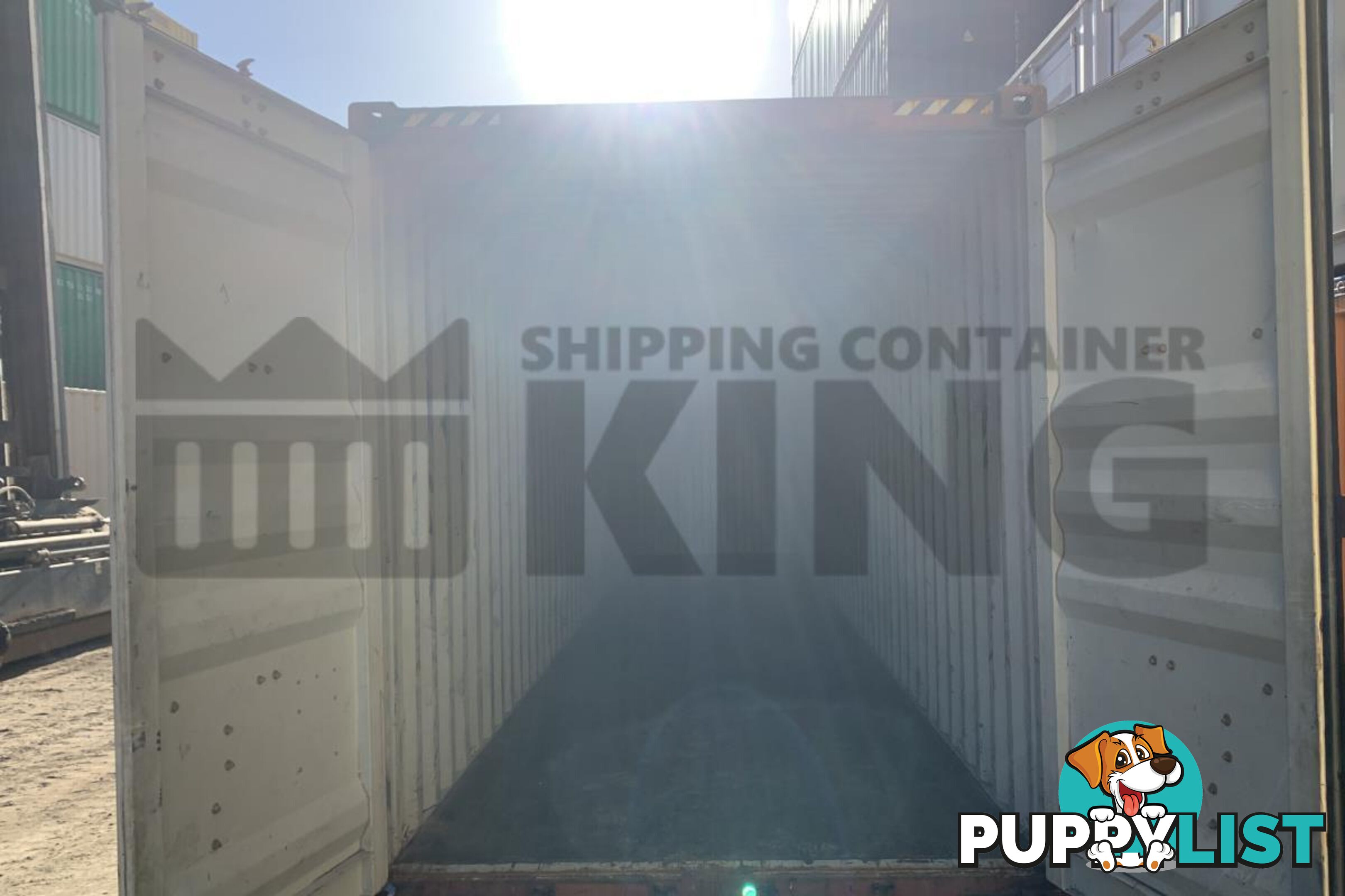 40' HIGH CUBE SHIPPING CONTAINER