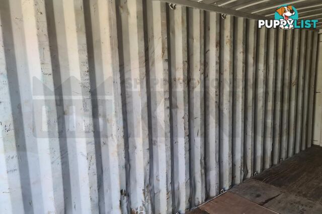 20' STANDARD HEIGHT SHIPPING CONTAINER - in Brisbane