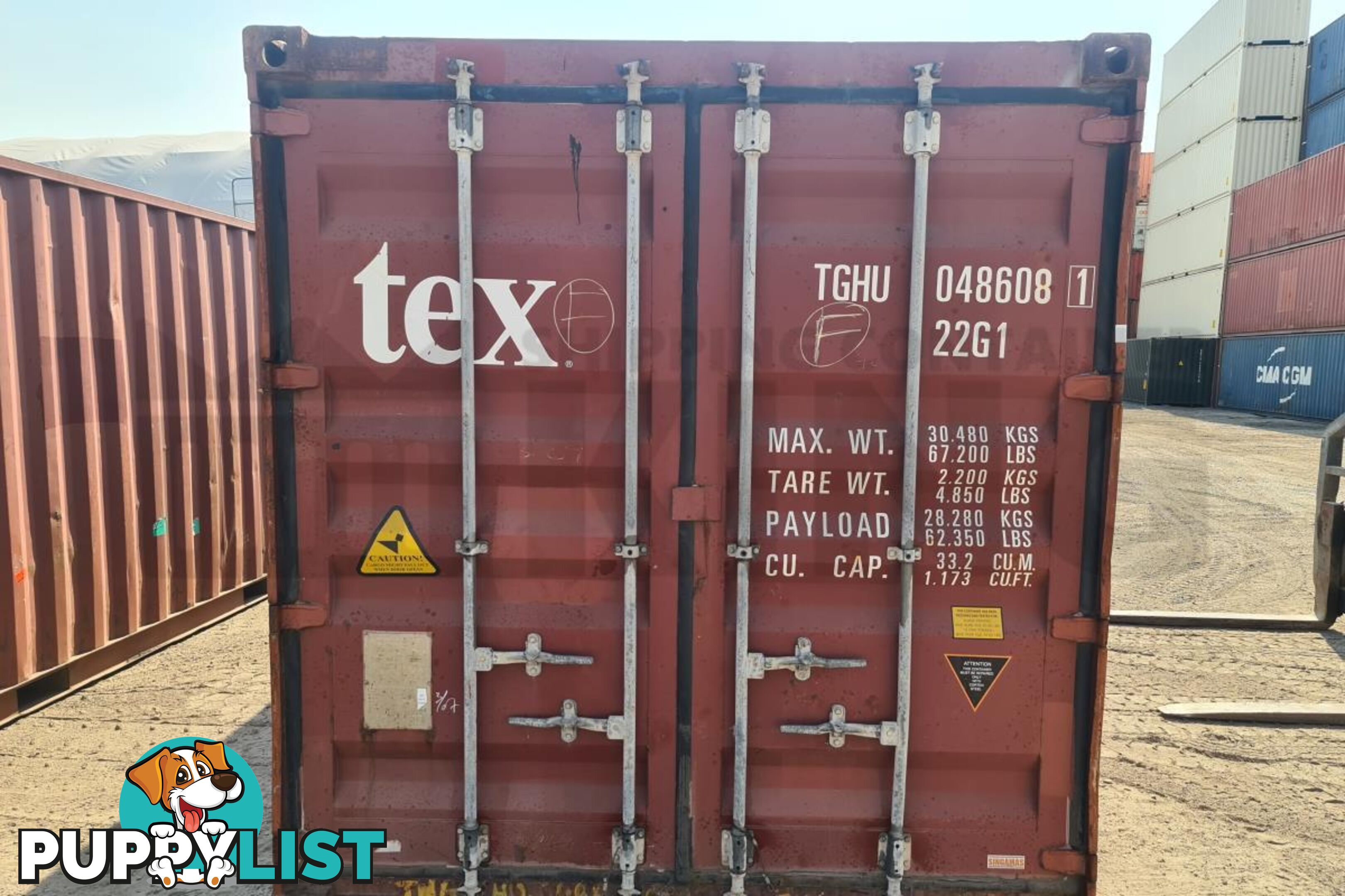 20' STANDARD HEIGHT SHIPPING CONTAINER - in Brisbane