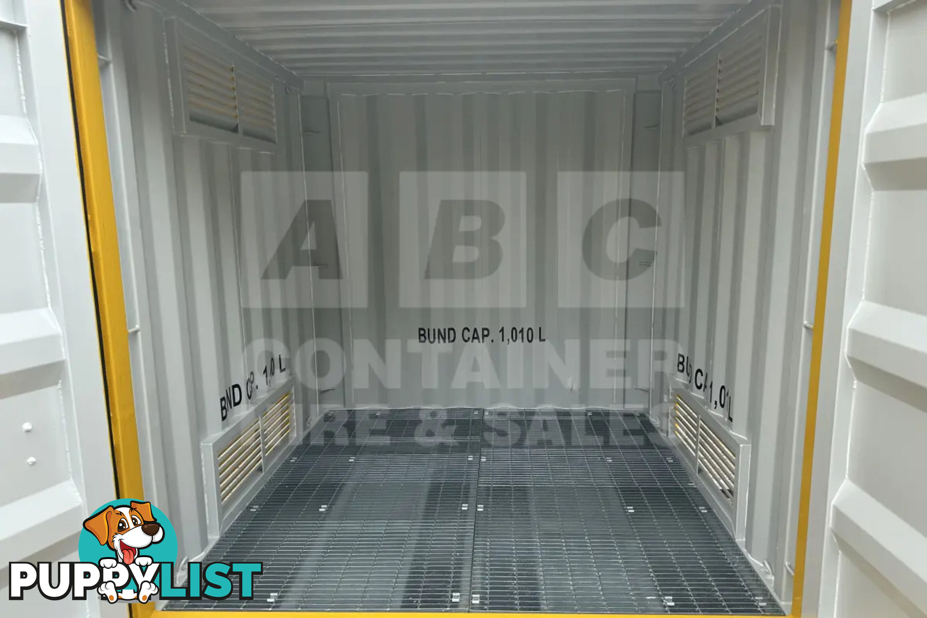 8' DANGEROUS GOODS SHIPPING CONTAINER (4 CORNER POST) - in Brisbane