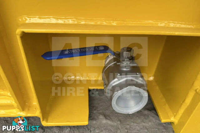 8' DANGEROUS GOODS SHIPPING CONTAINER (4 CORNER POST) - in Brisbane