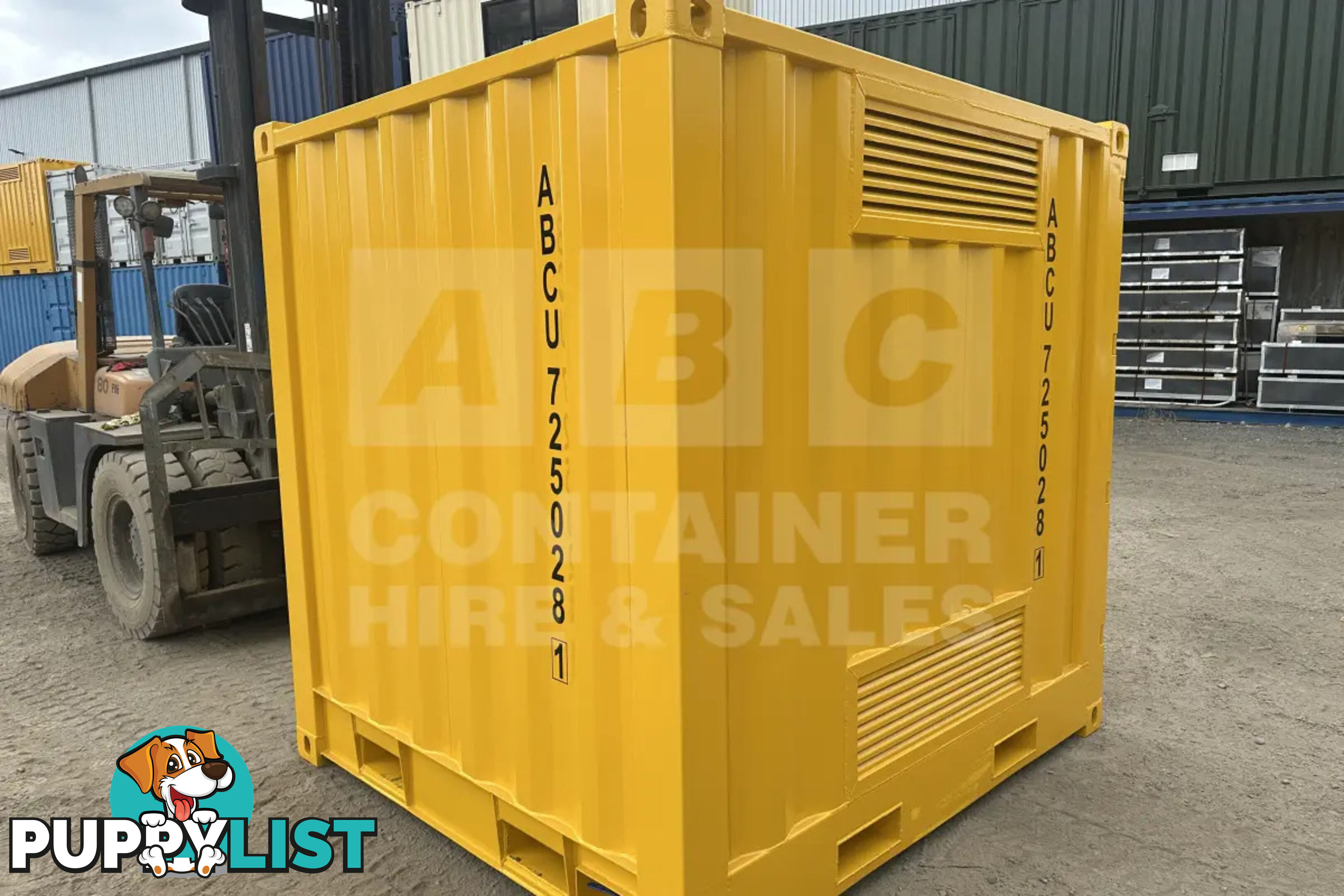 8' DANGEROUS GOODS SHIPPING CONTAINER (4 CORNER POST) - in Brisbane