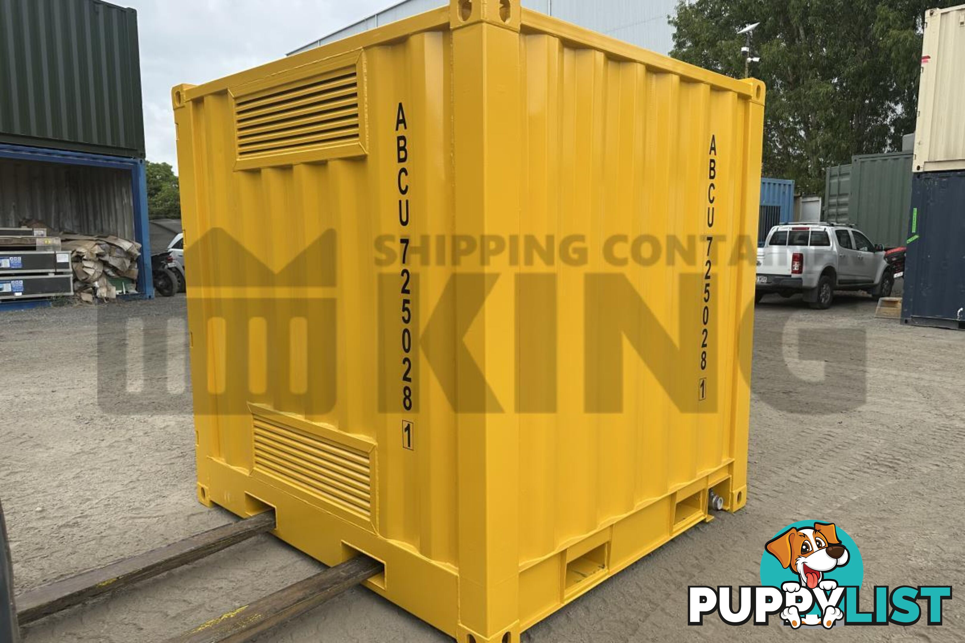 8' DANGEROUS GOODS SHIPPING CONTAINER (4 CORNER POST) - in Brisbane