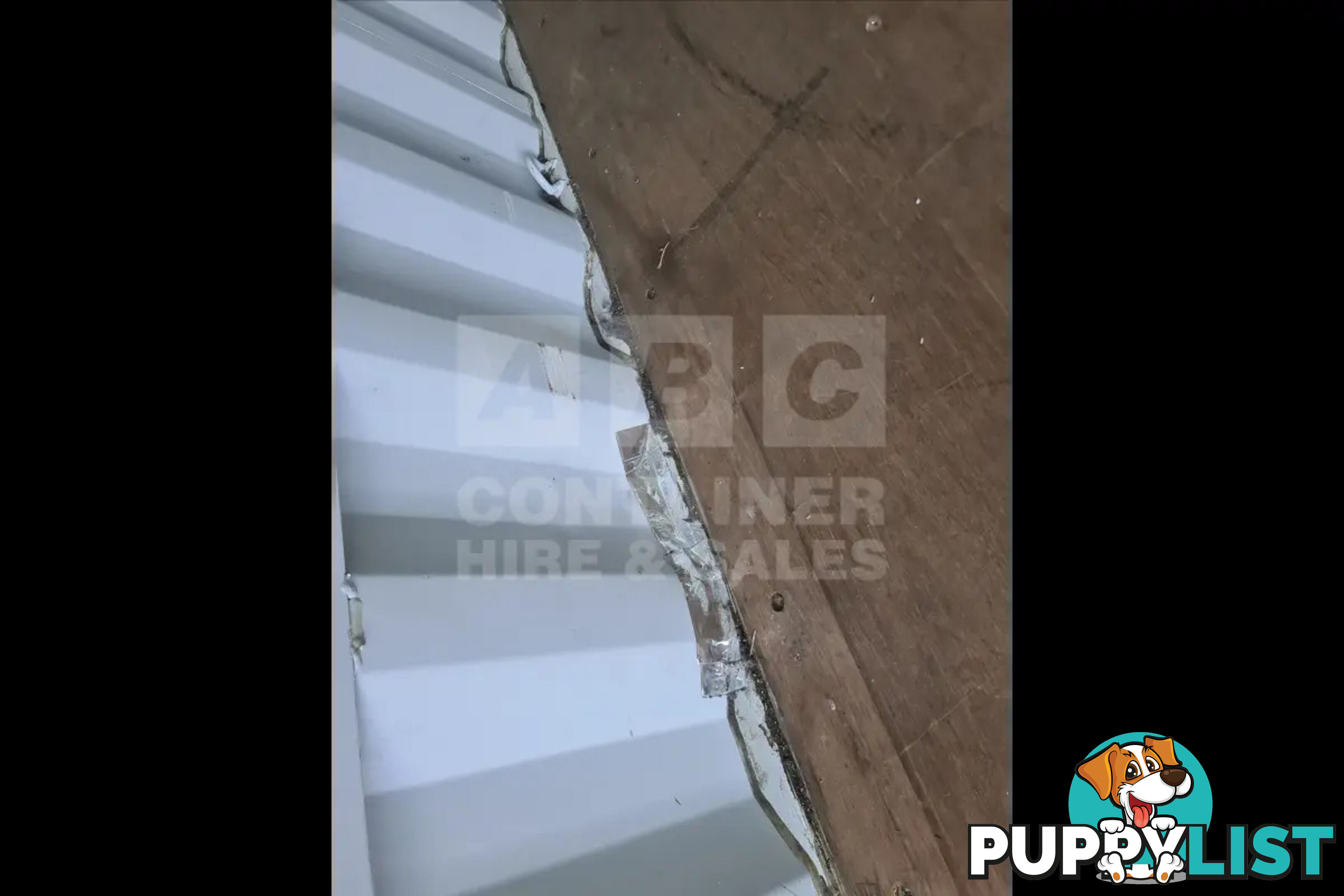 20' HIGH CUBE SHIPPING CONTAINER (WITH TIE RAILS)