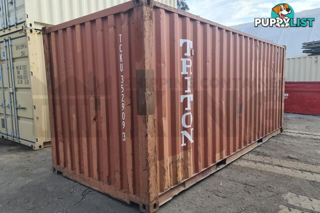 20' STANDARD HEIGHT SHIPPING CONTAINER - in Chinchilla