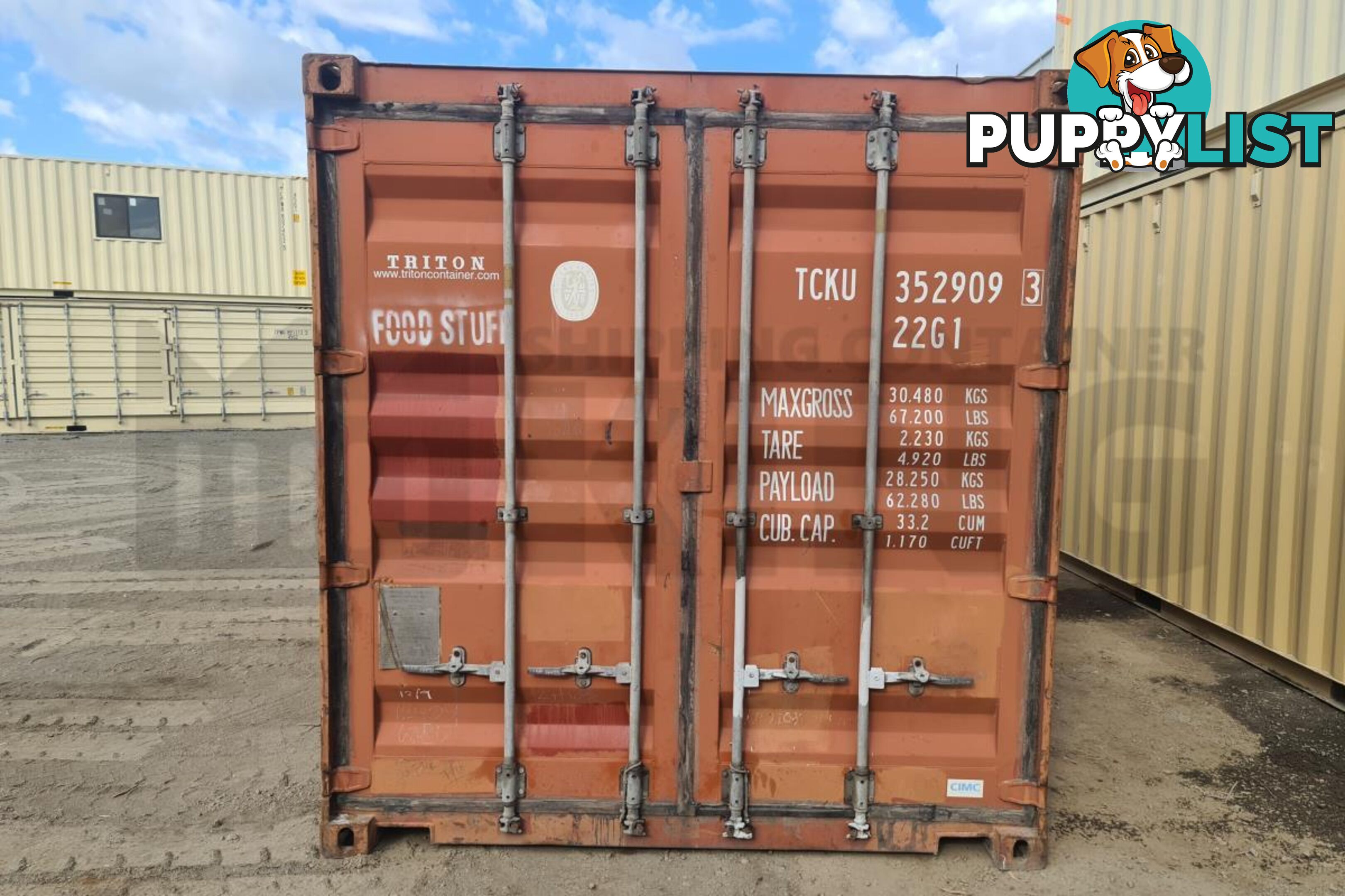 20' STANDARD HEIGHT SHIPPING CONTAINER - in Chinchilla