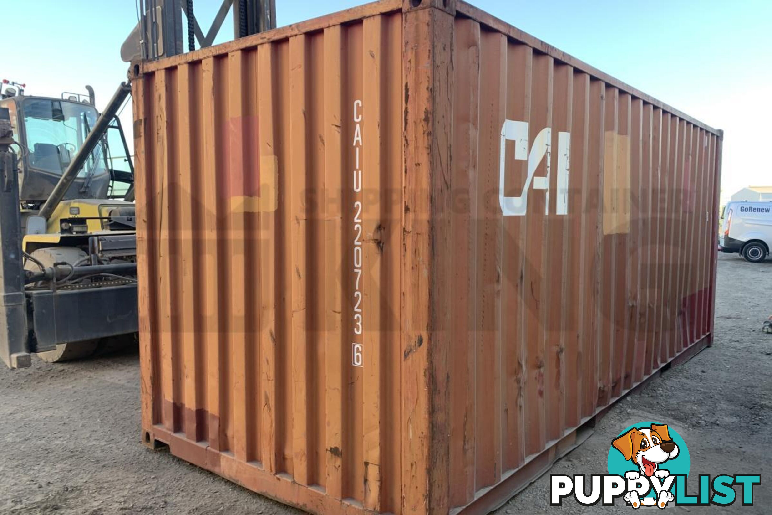 20' STANDARD HEIGHT SHIPPING CONTAINER - in Rockhampton