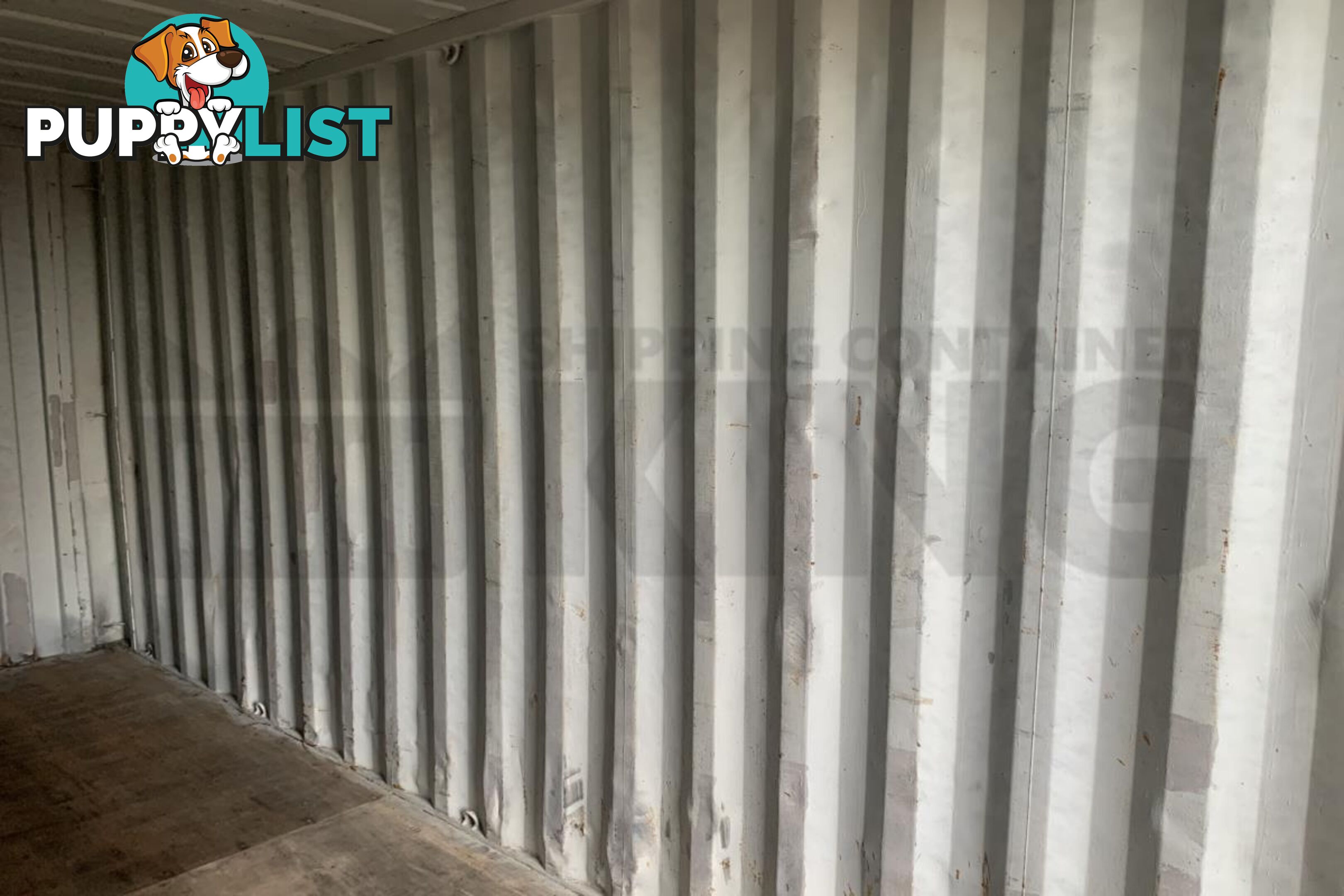 20' STANDARD HEIGHT SHIPPING CONTAINER - in Brisbane