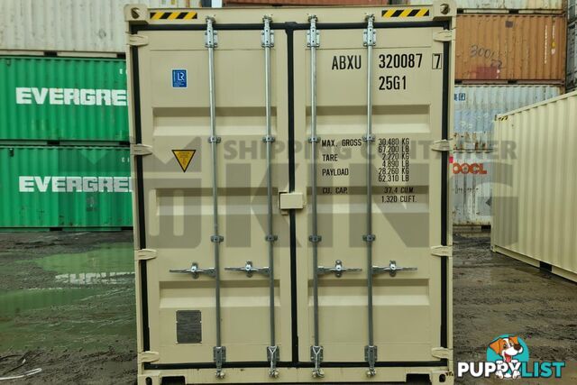 20' HIGH CUBE SHIPPING CONTAINER (WITH TIE RAILS) - in Brisbane