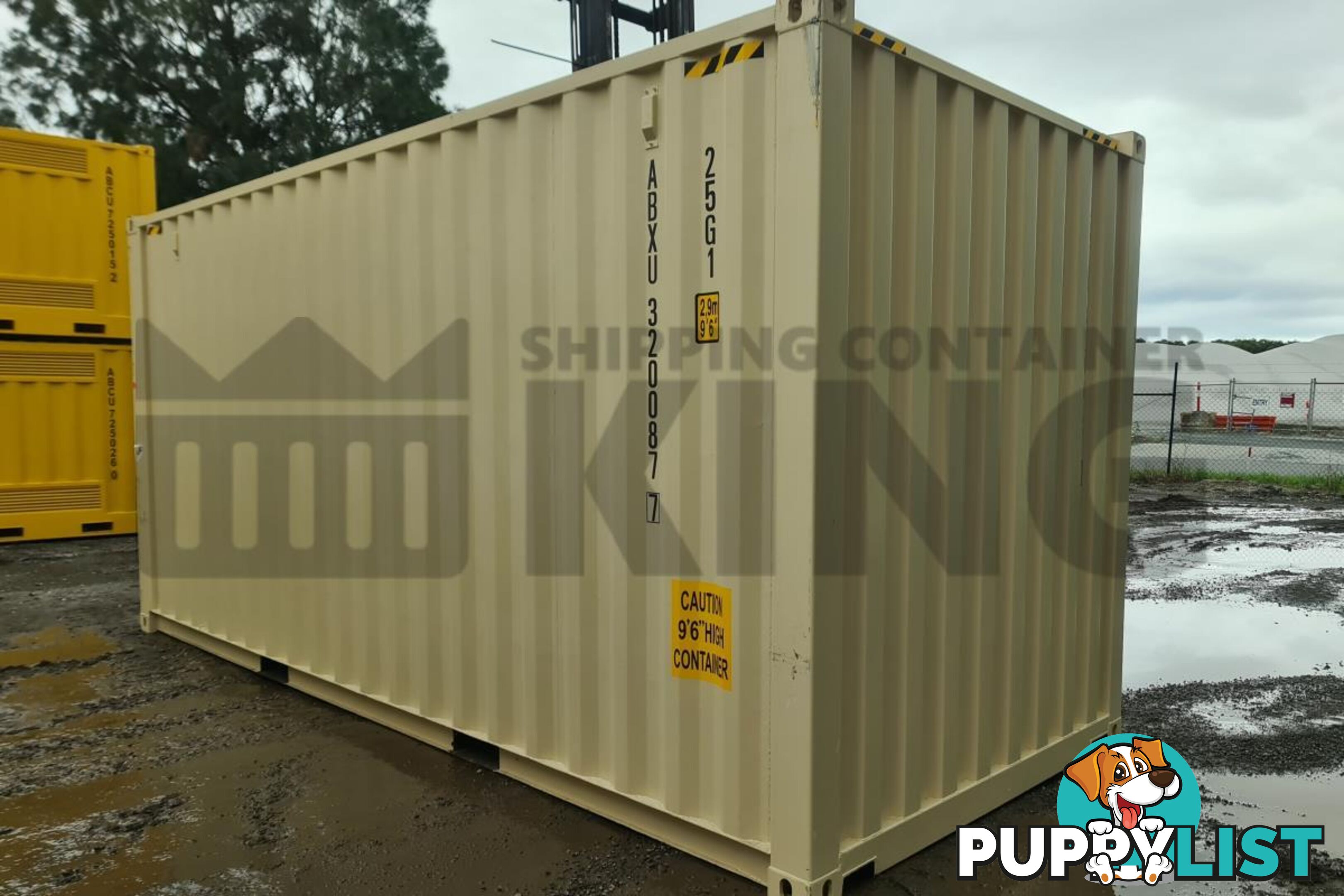 20' HIGH CUBE SHIPPING CONTAINER (WITH TIE RAILS) - in Brisbane