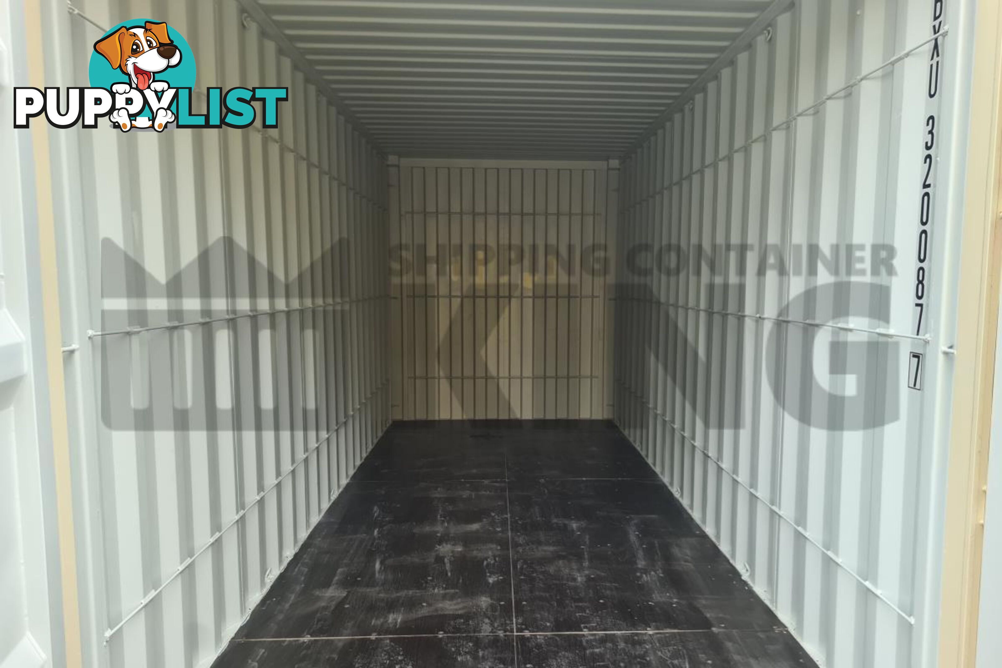 20' HIGH CUBE SHIPPING CONTAINER (WITH TIE RAILS) - in Brisbane
