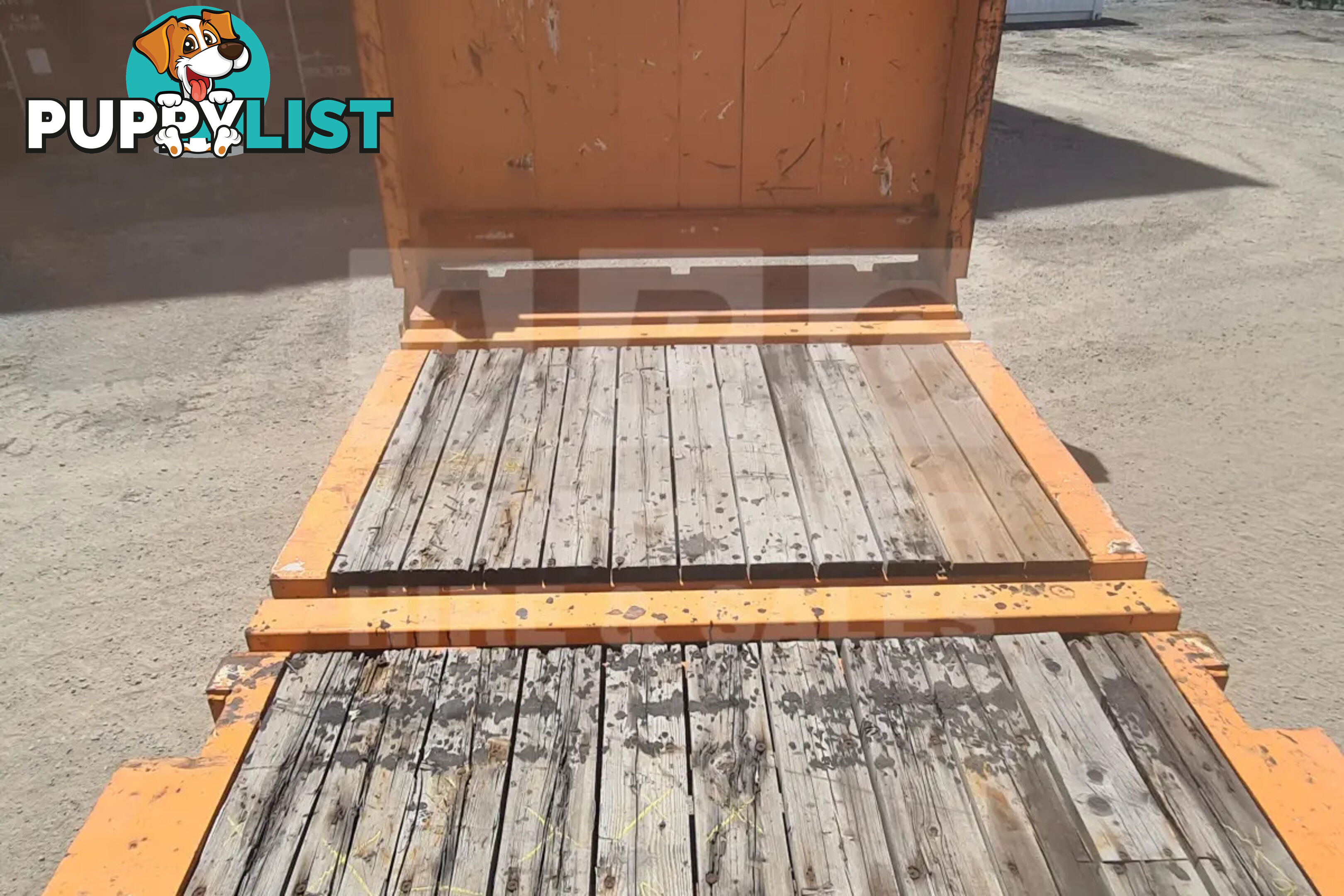 40' FLAT RACK SHIPPING CONTAINER (WITH COLLAPSIBLE ENDS)
