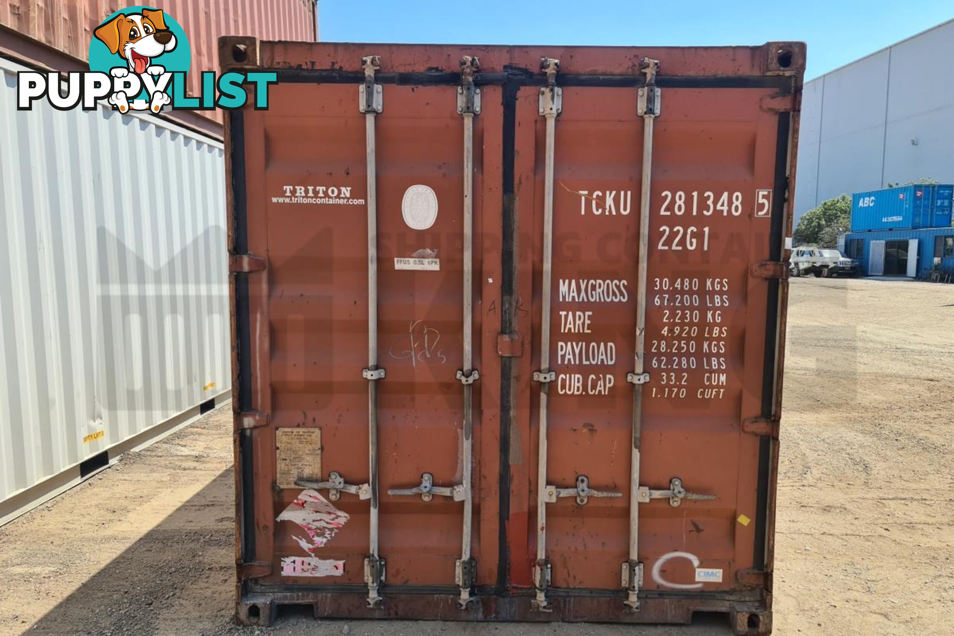 20' STANDARD HEIGHT SHIPPING CONTAINER - in Brisbane