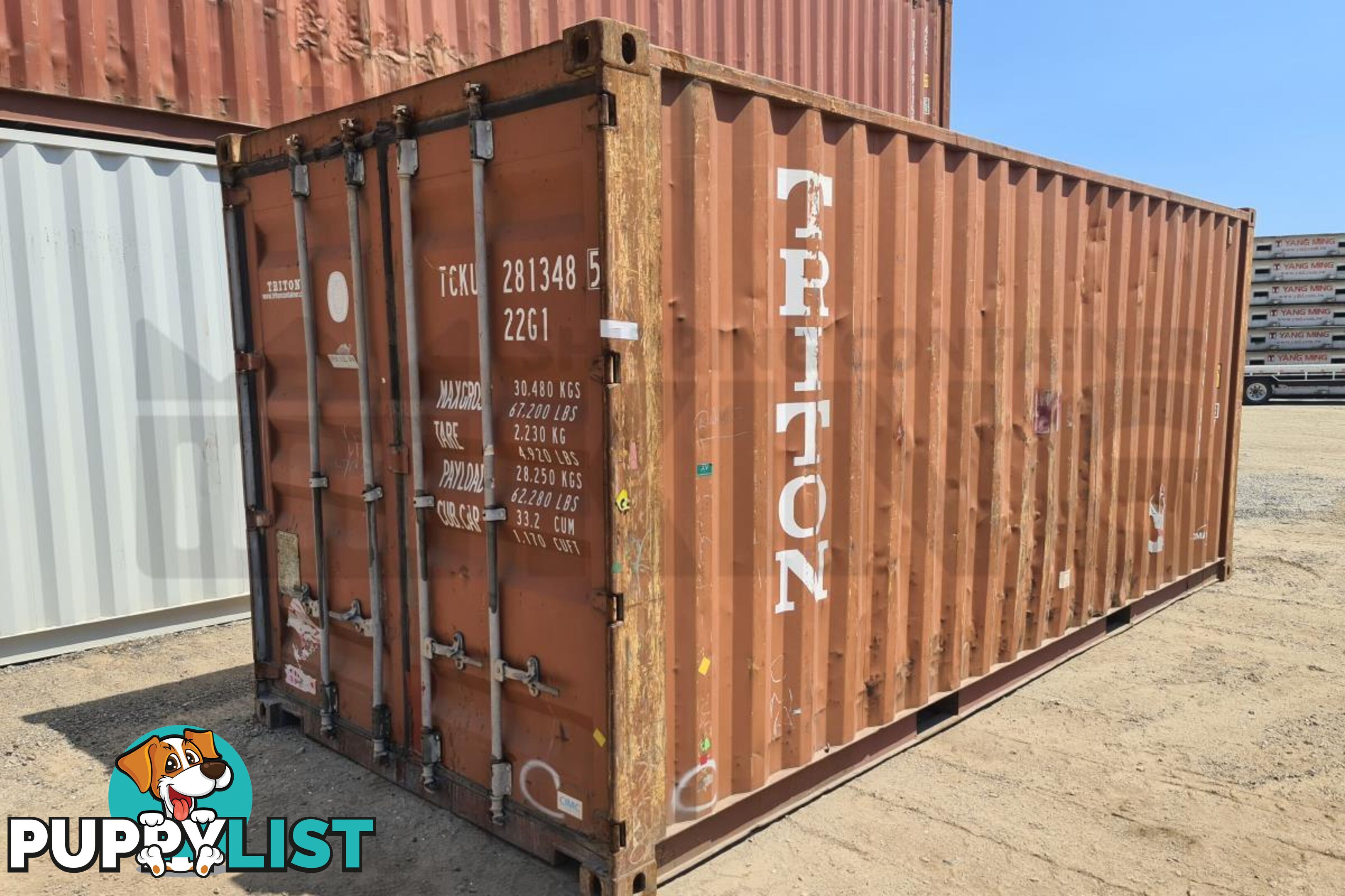 20' STANDARD HEIGHT SHIPPING CONTAINER - in Brisbane