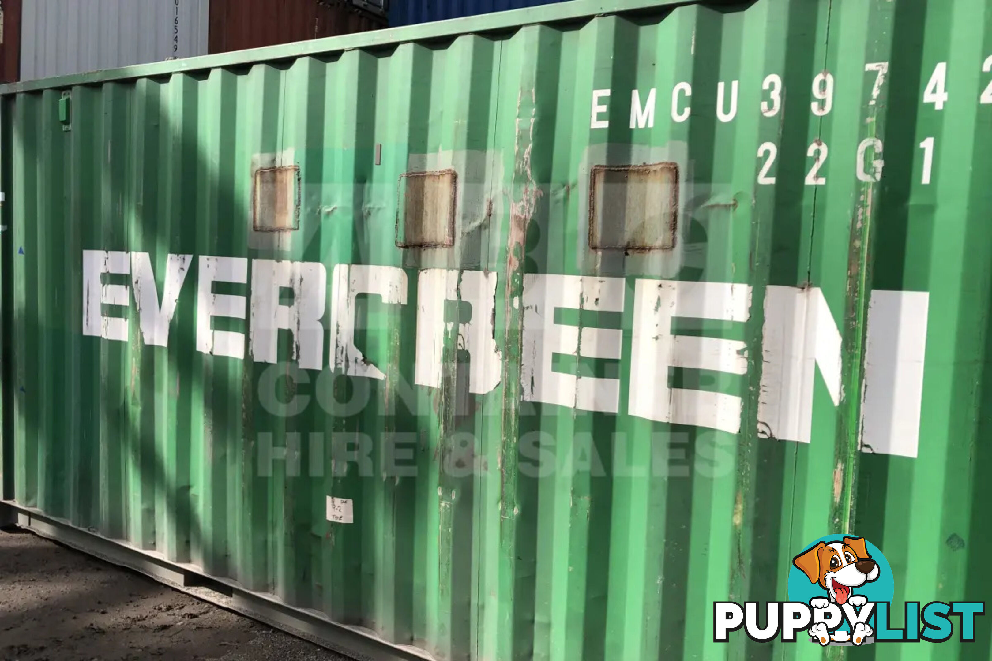 20' STANDARD HEIGHT SHIPPING CONTAINER