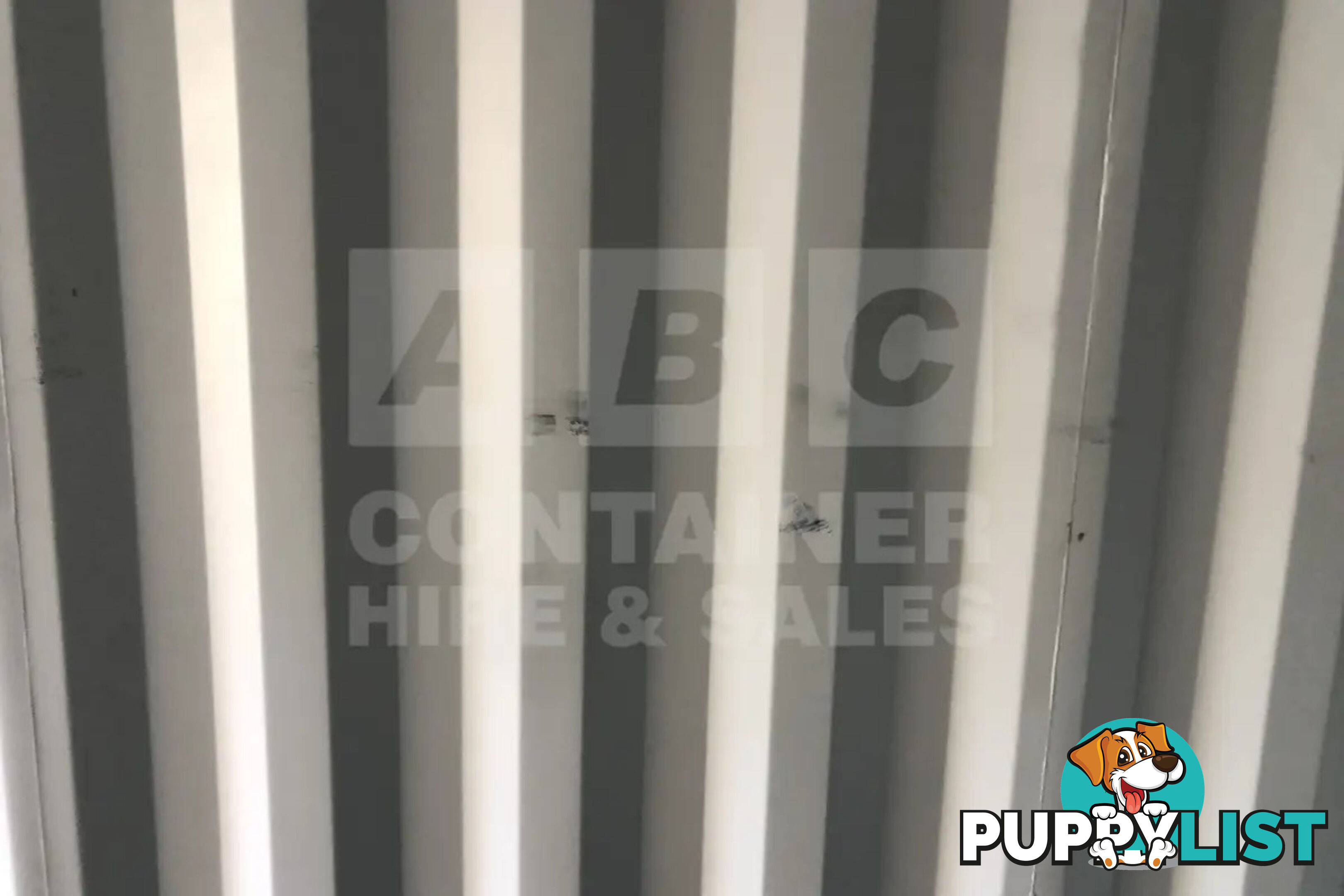 20' STANDARD HEIGHT SHIPPING CONTAINER