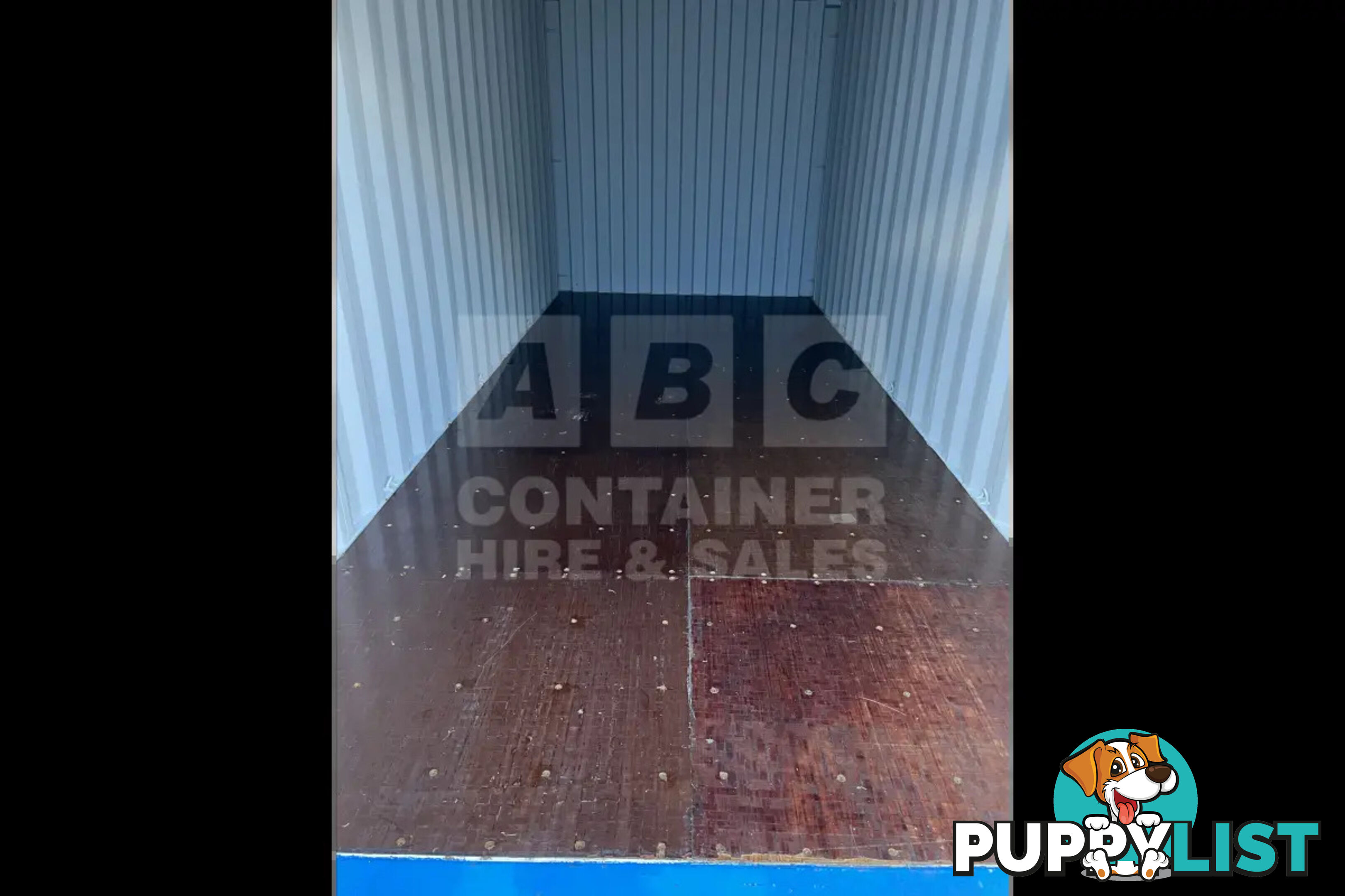 20' STANDARD HEIGHT SHIPPING CONTAINER - in Toowoomba