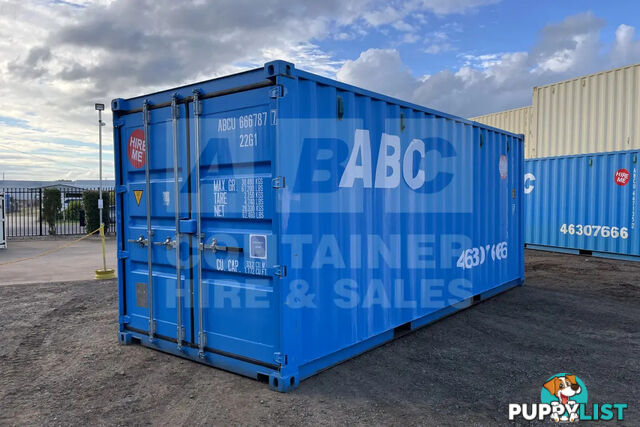 20' STANDARD HEIGHT SHIPPING CONTAINER - in Toowoomba