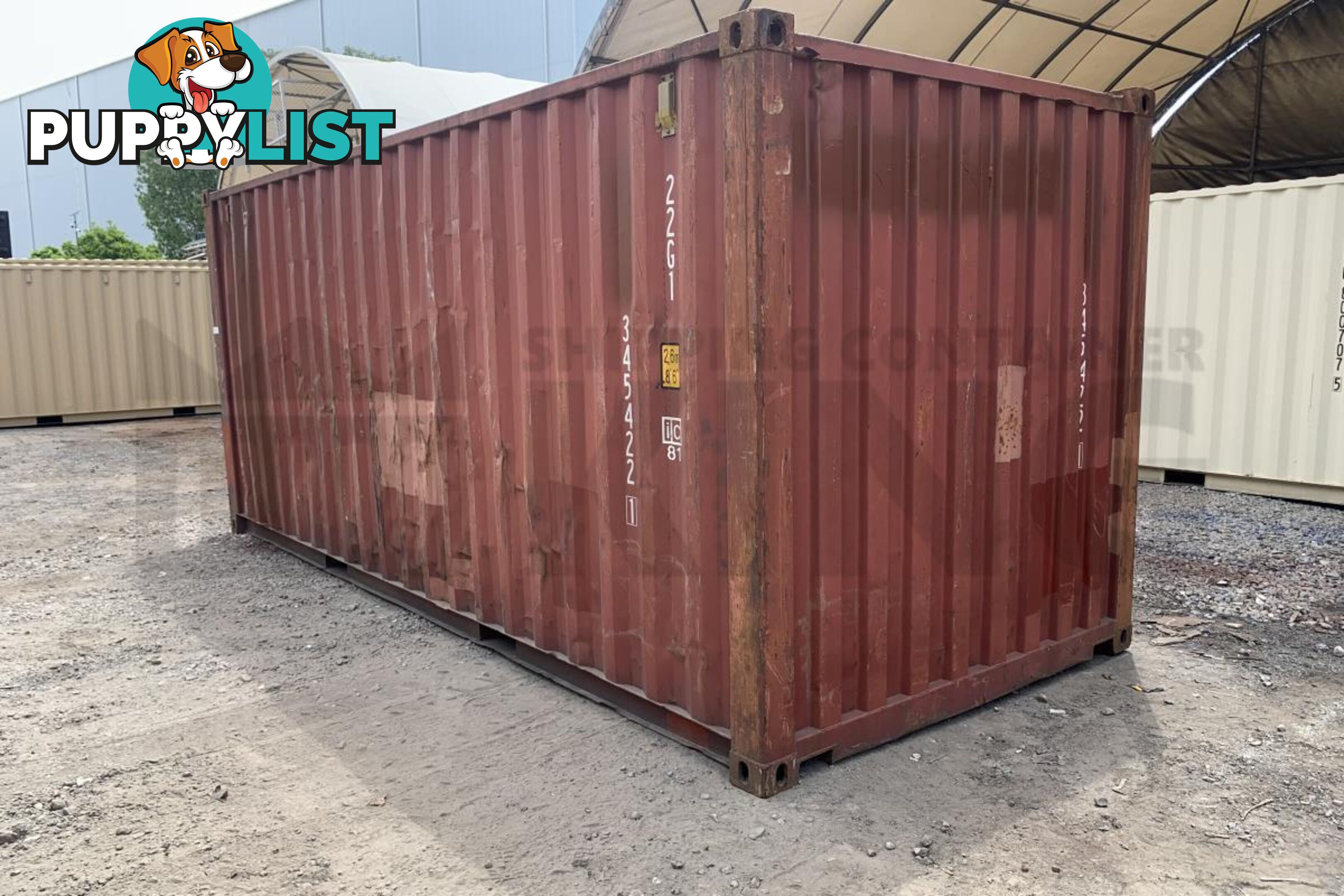 20' STANDARD HEIGHT SHIPPING CONTAINER - in Brisbane