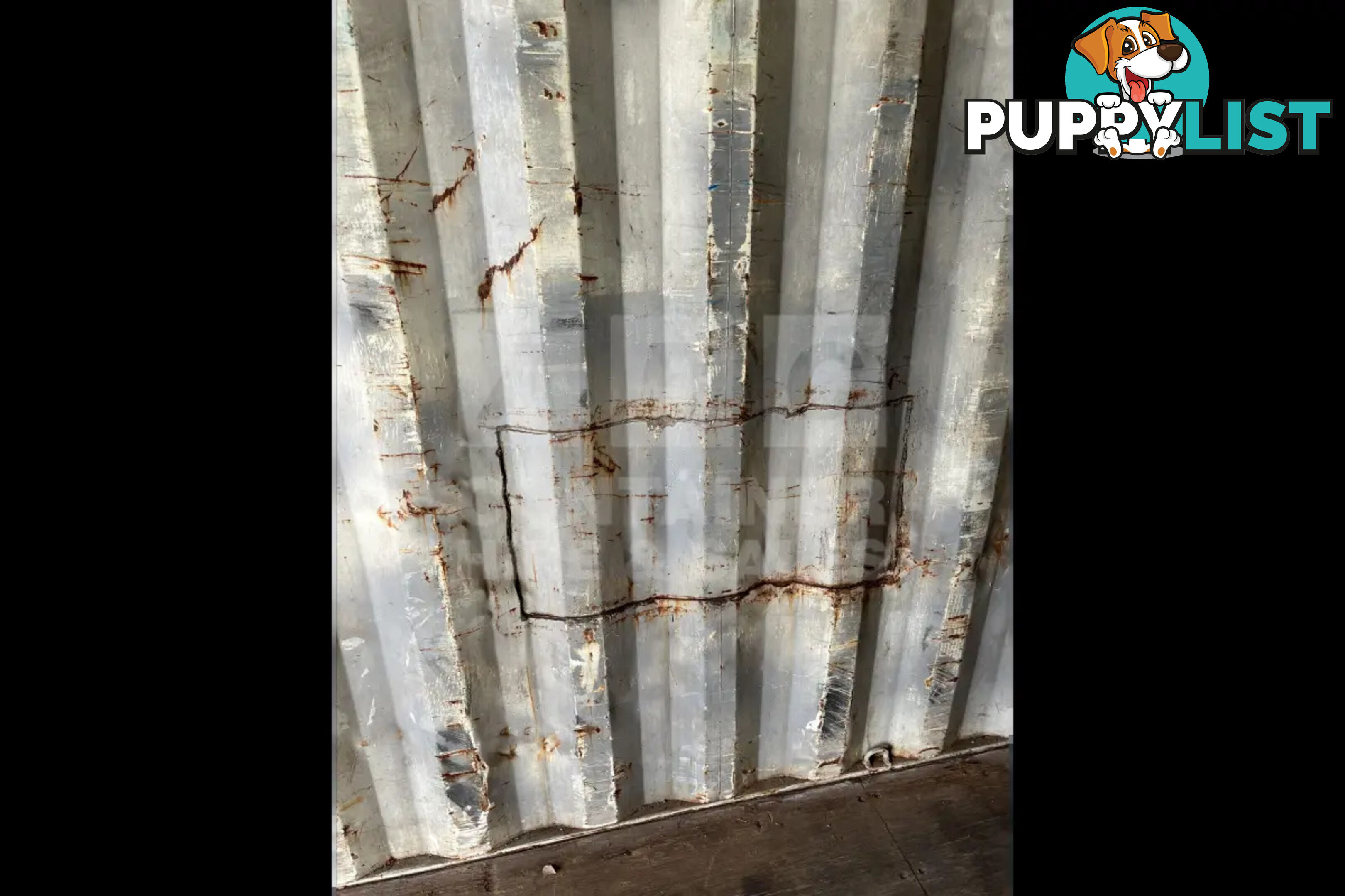 40' HIGH CUBE SHIPPING CONTAINER