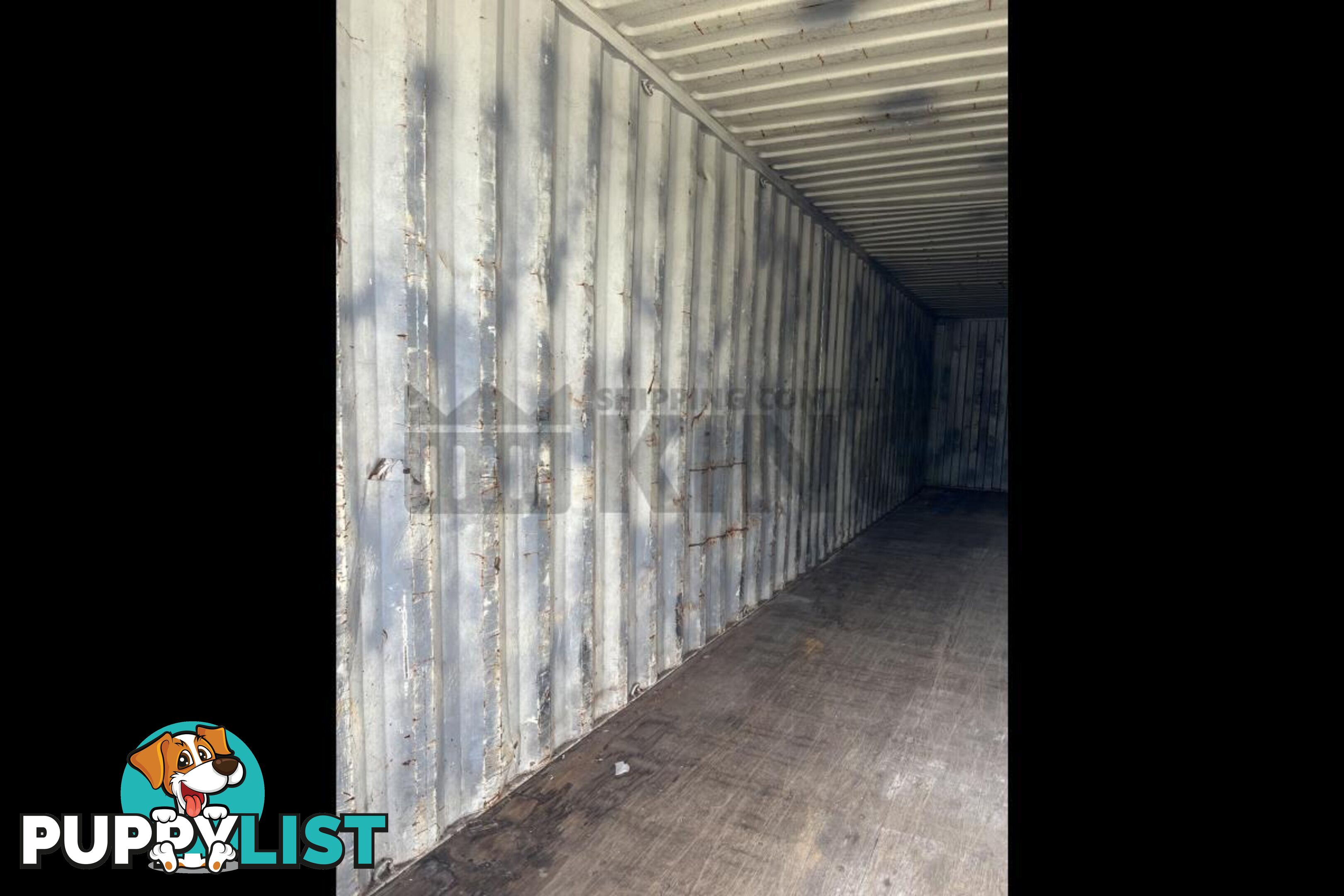 40' HIGH CUBE SHIPPING CONTAINER
