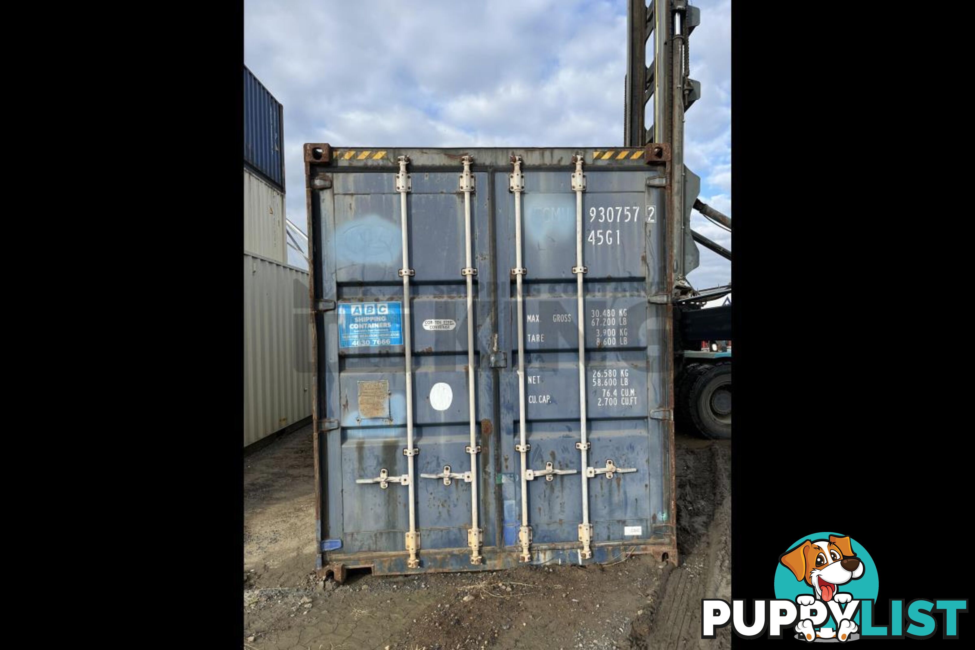 40' HIGH CUBE SHIPPING CONTAINER