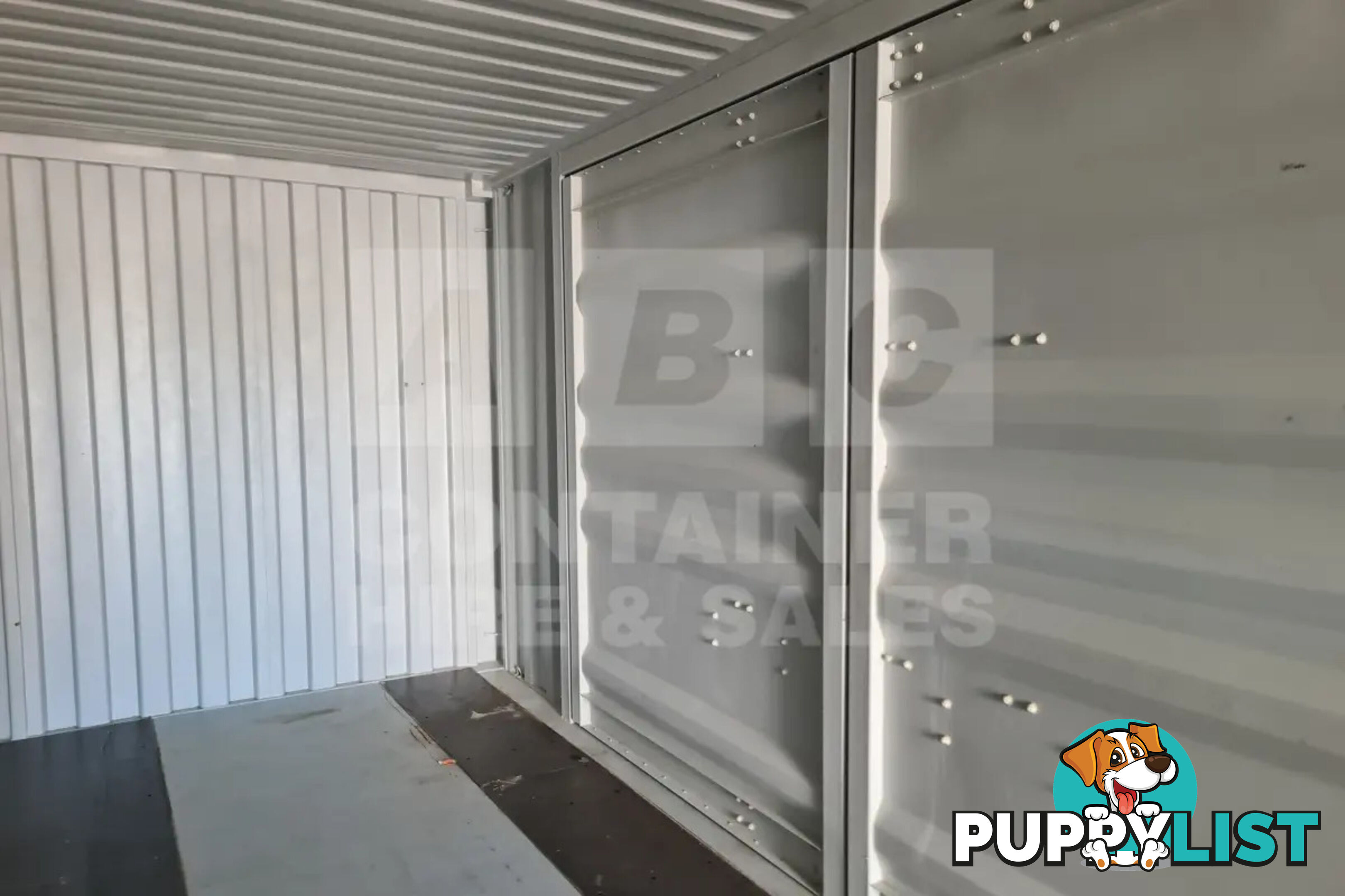 40' HIGH CUBE PARTIAL SIDE OPENING SHIPPING CONTAINER (2 SETS OF SIDE OPENING DOORS) - in Brisbane