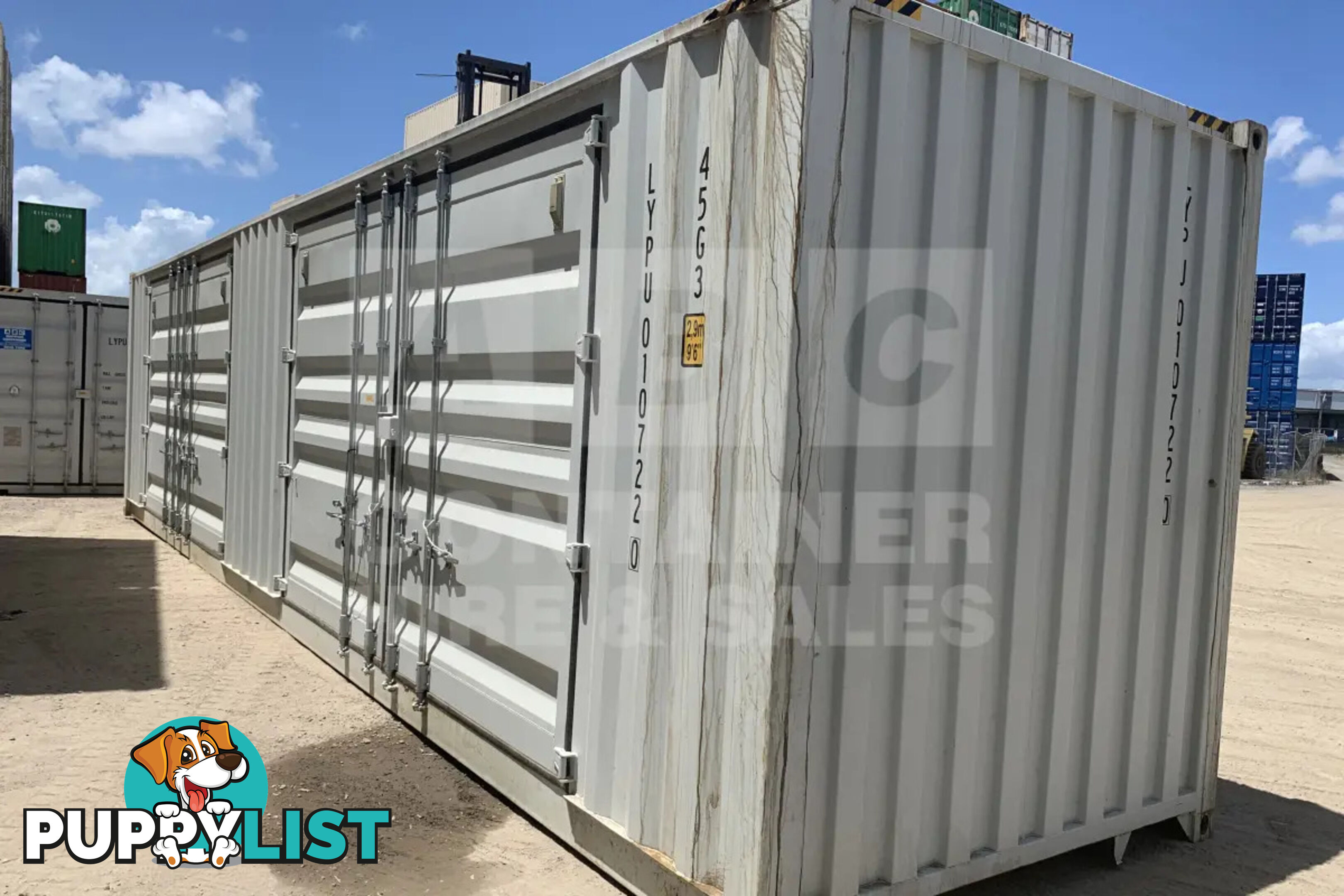 40' HIGH CUBE PARTIAL SIDE OPENING SHIPPING CONTAINER (2 SETS OF SIDE OPENING DOORS) - in Brisbane