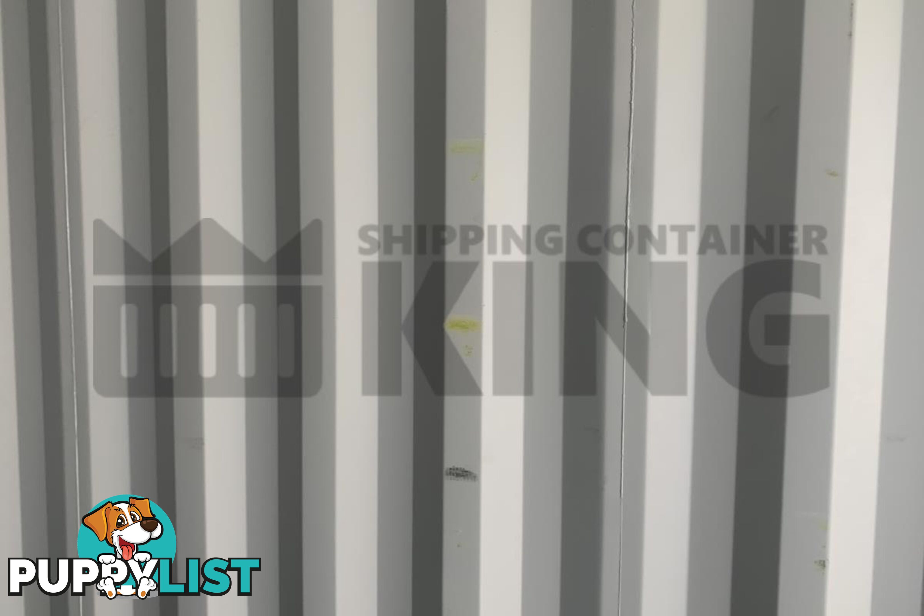 20' STANDARD HEIGHT SHIPPING CONTAINER - in Brisbane