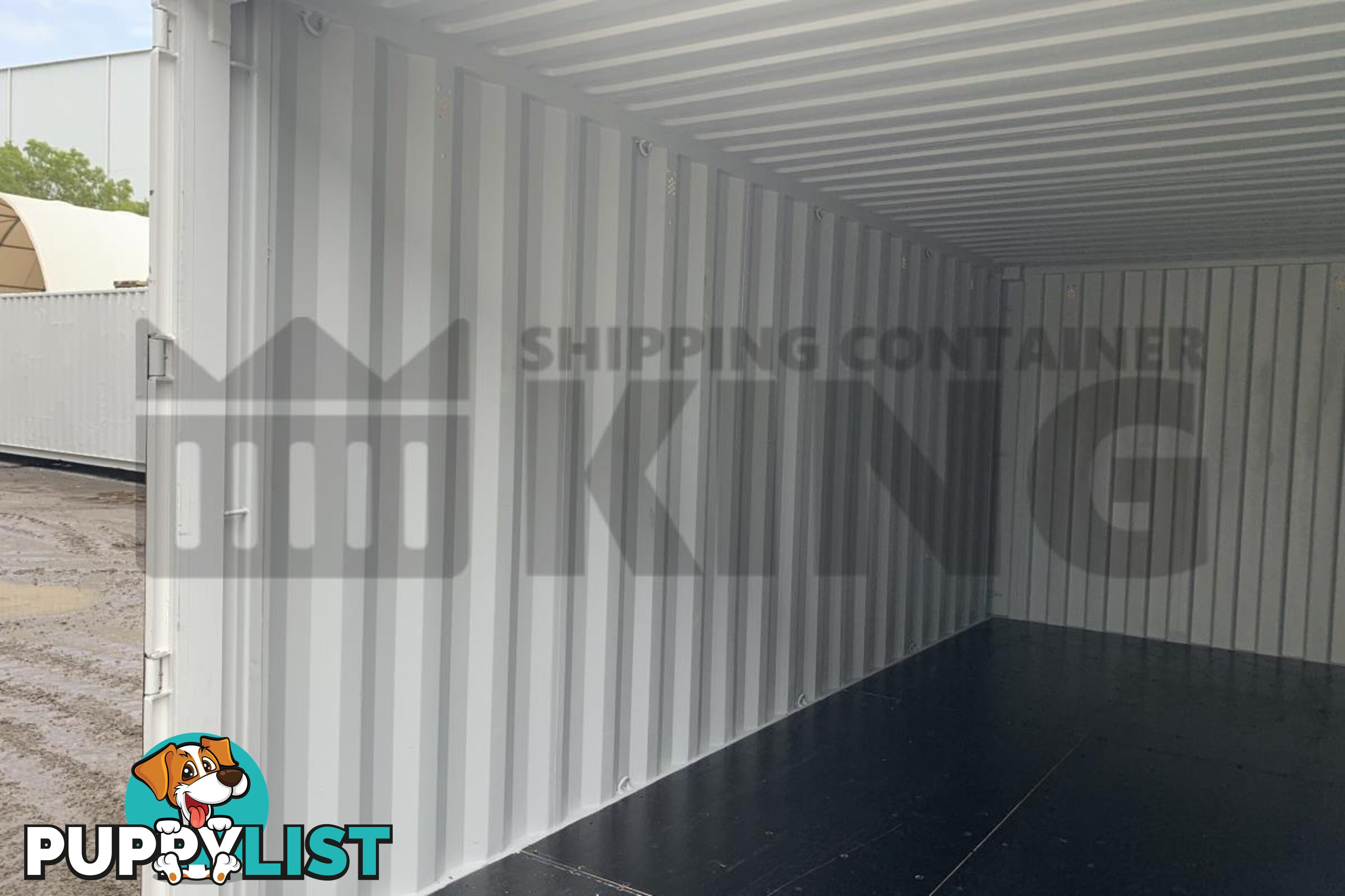 20' STANDARD HEIGHT SHIPPING CONTAINER - in Brisbane