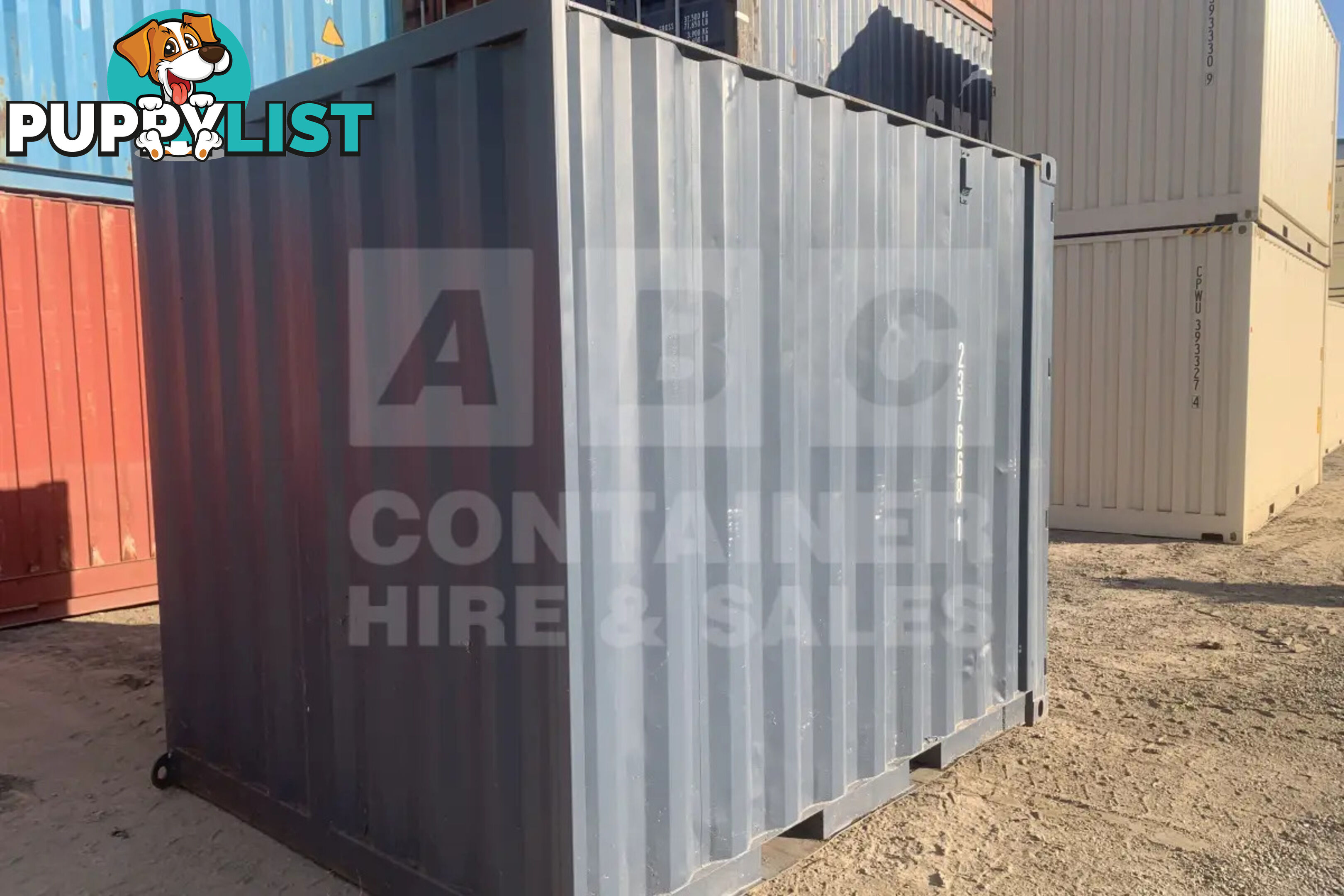 10' STANDARD HEIGHT SHIPPING CONTAINER (CONTAINER DOOR END)