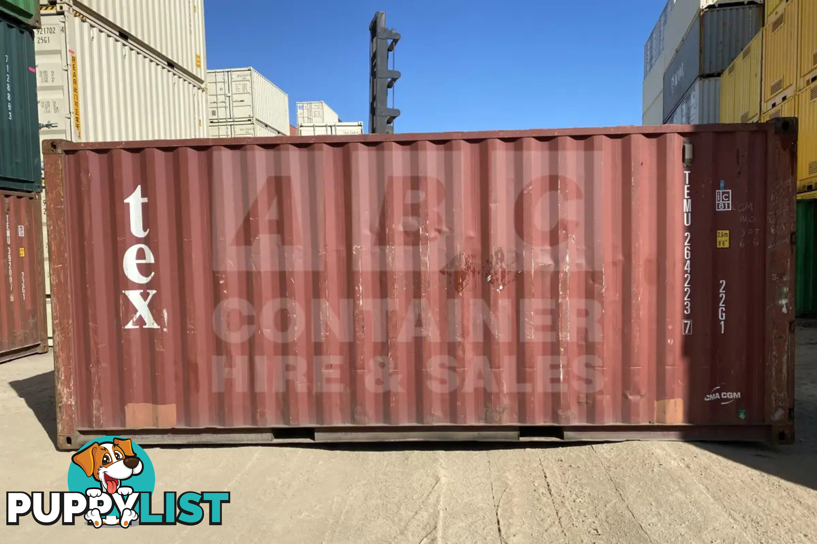 20' STANDARD HEIGHT SHIPPING CONTAINER - in Gympie