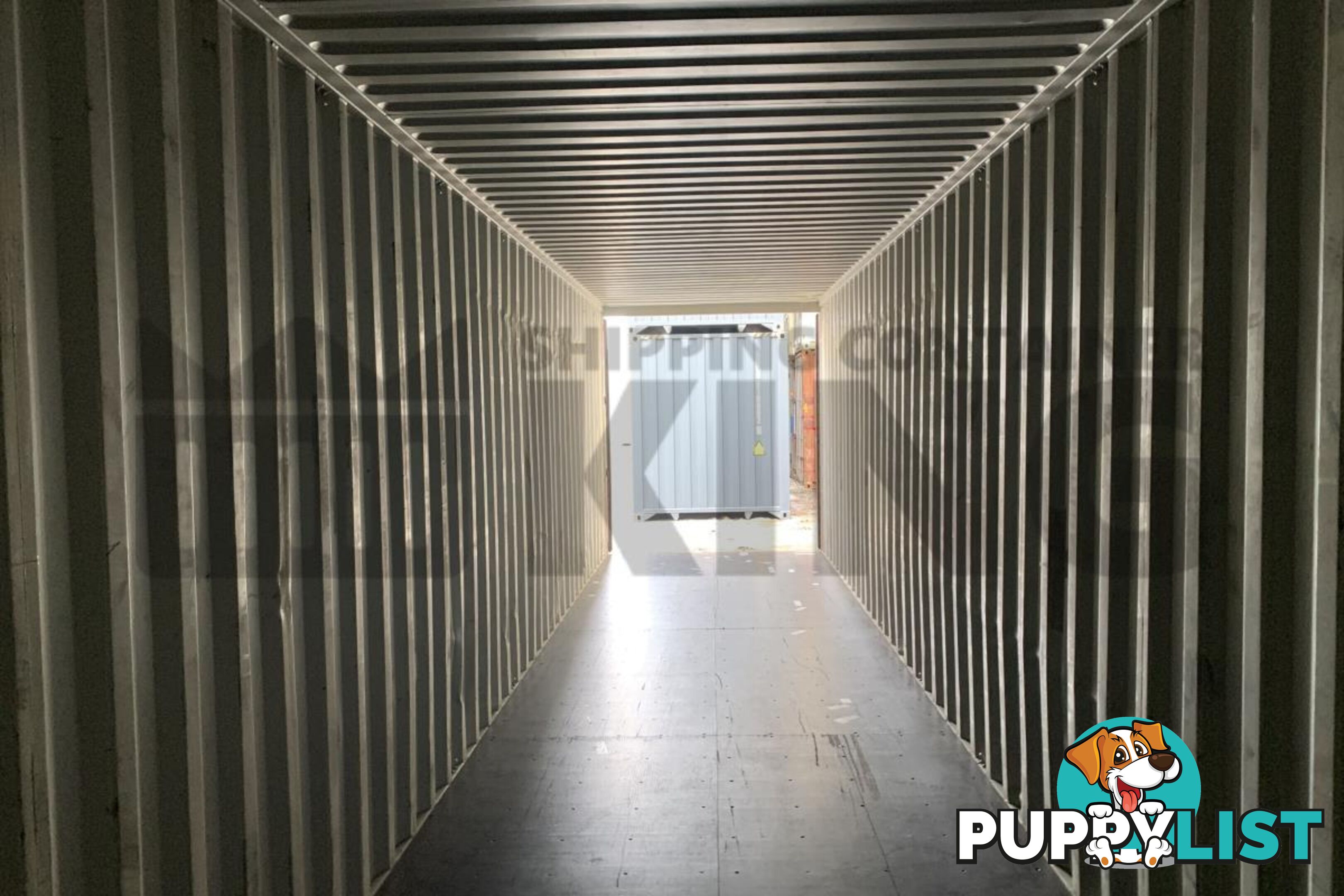 40' HIGH CUBE SHIPPING CONTAINER