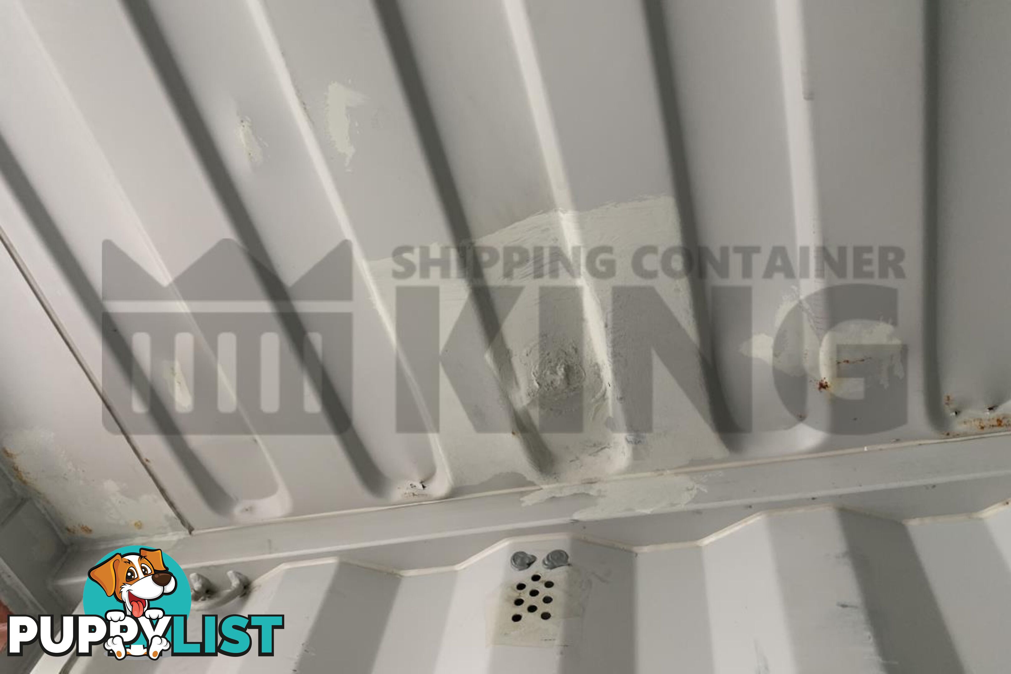 40' HIGH CUBE SHIPPING CONTAINER