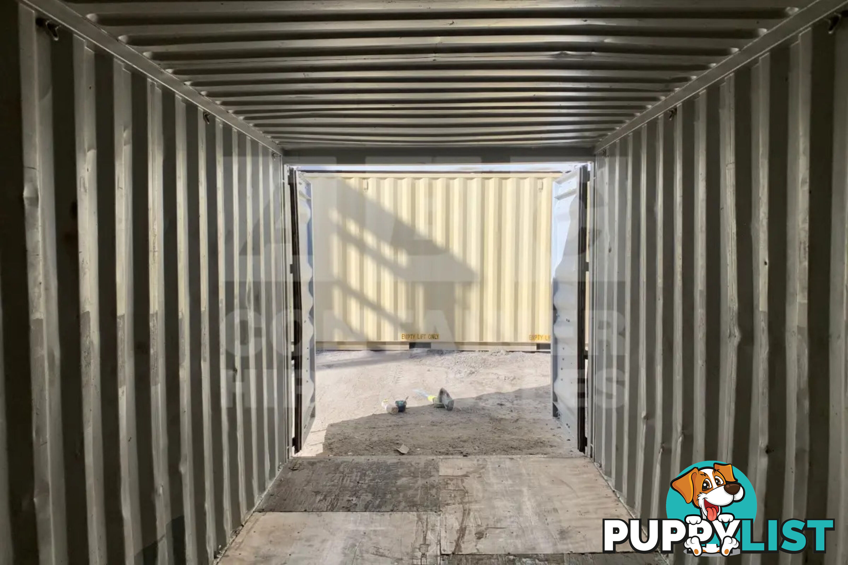 20' STANDARD HEIGHT SHIPPING CONTAINER