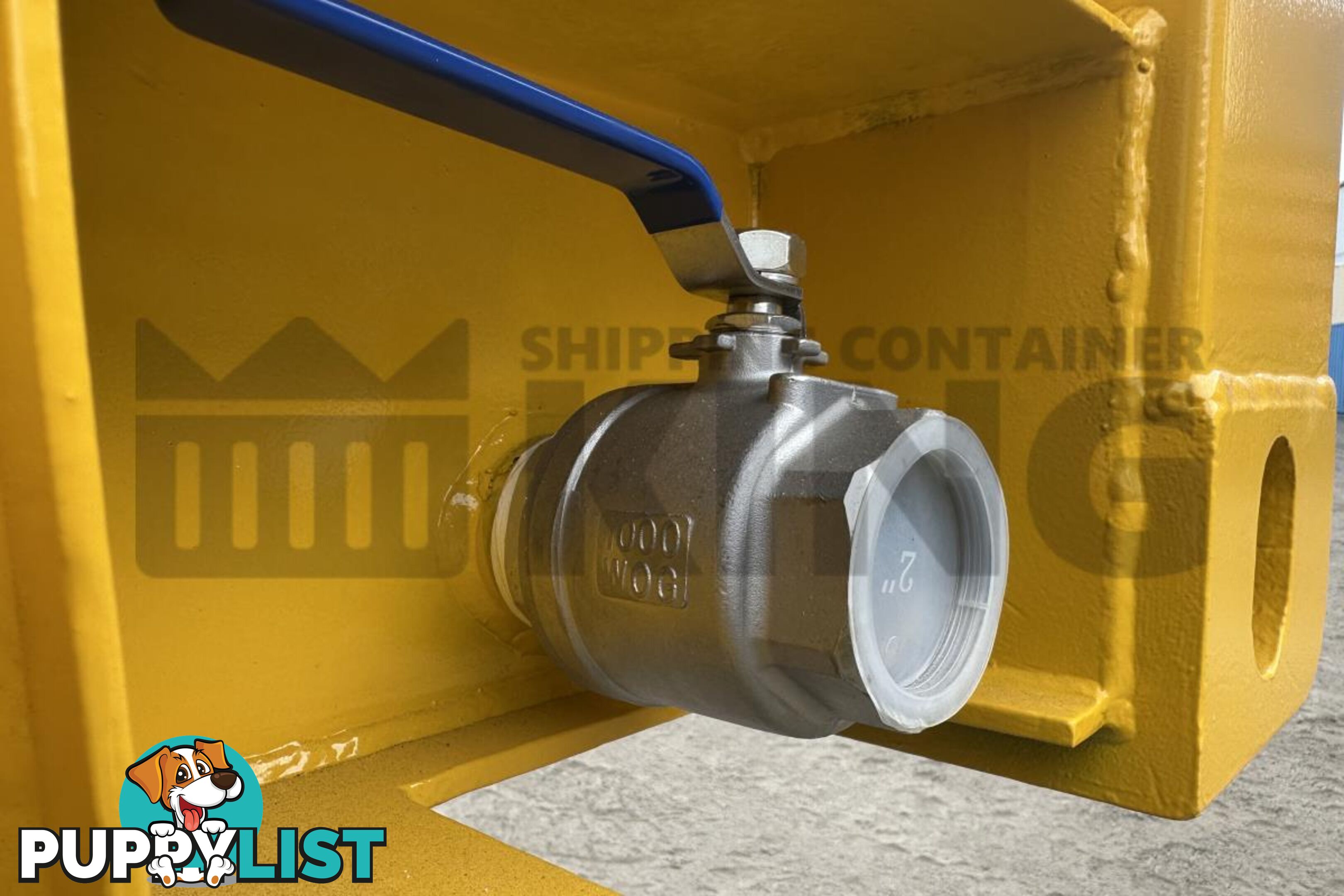 8' DANGEROUS GOODS SHIPPING CONTAINER (4 CORNER POST)