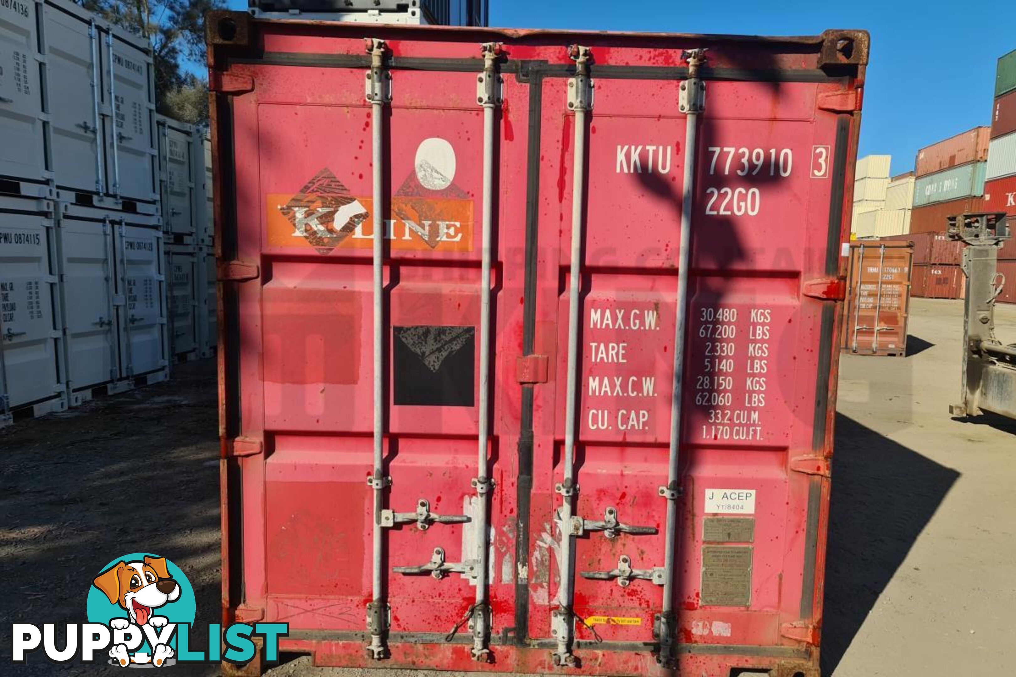 20' STANDARD HEIGHT SHIPPING CONTAINER - in Townsville