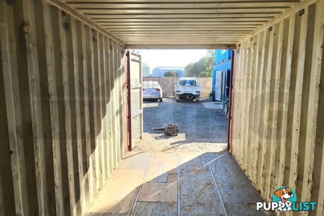 20' STANDARD HEIGHT SHIPPING CONTAINER - in Townsville