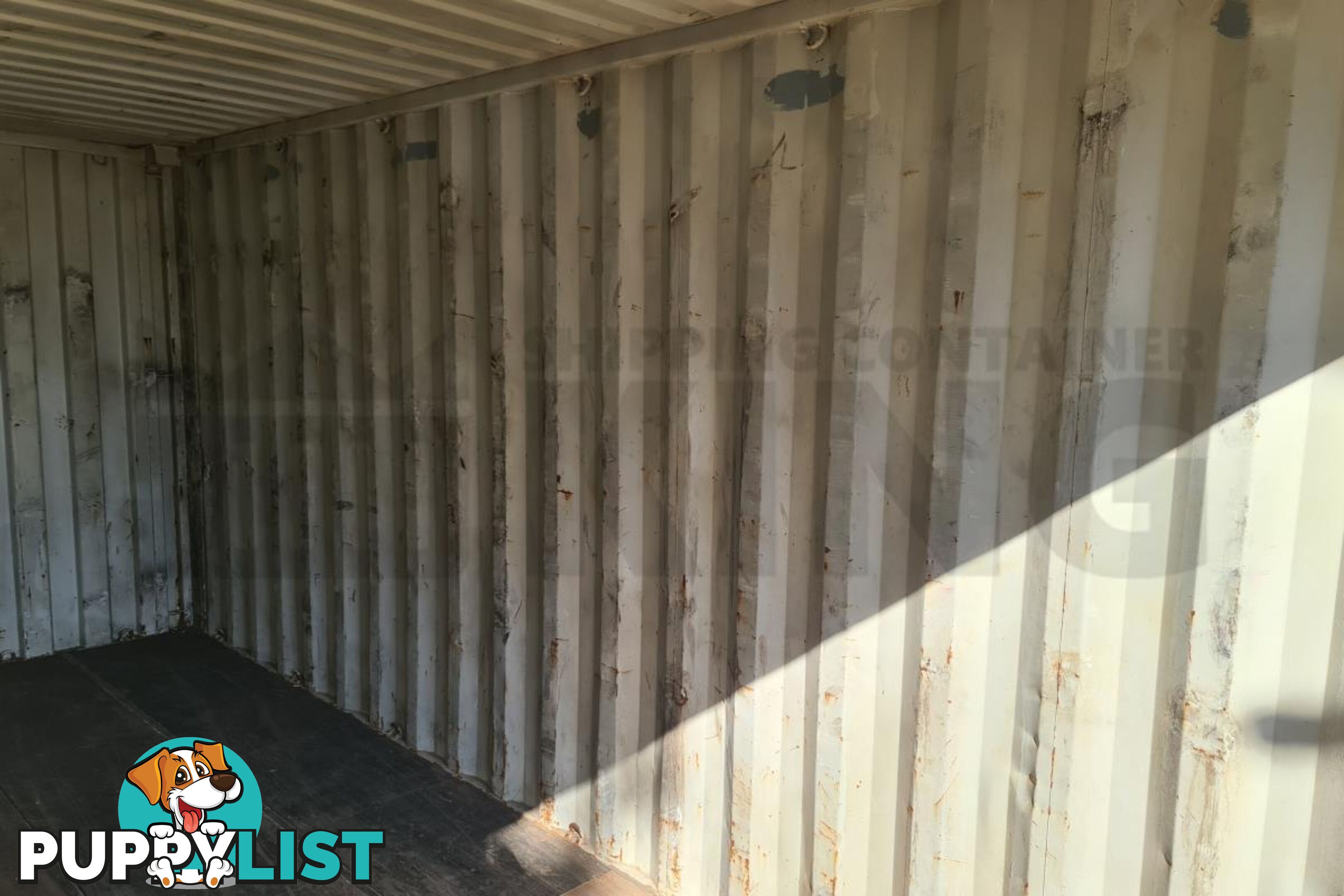 20' STANDARD HEIGHT SHIPPING CONTAINER - in Townsville