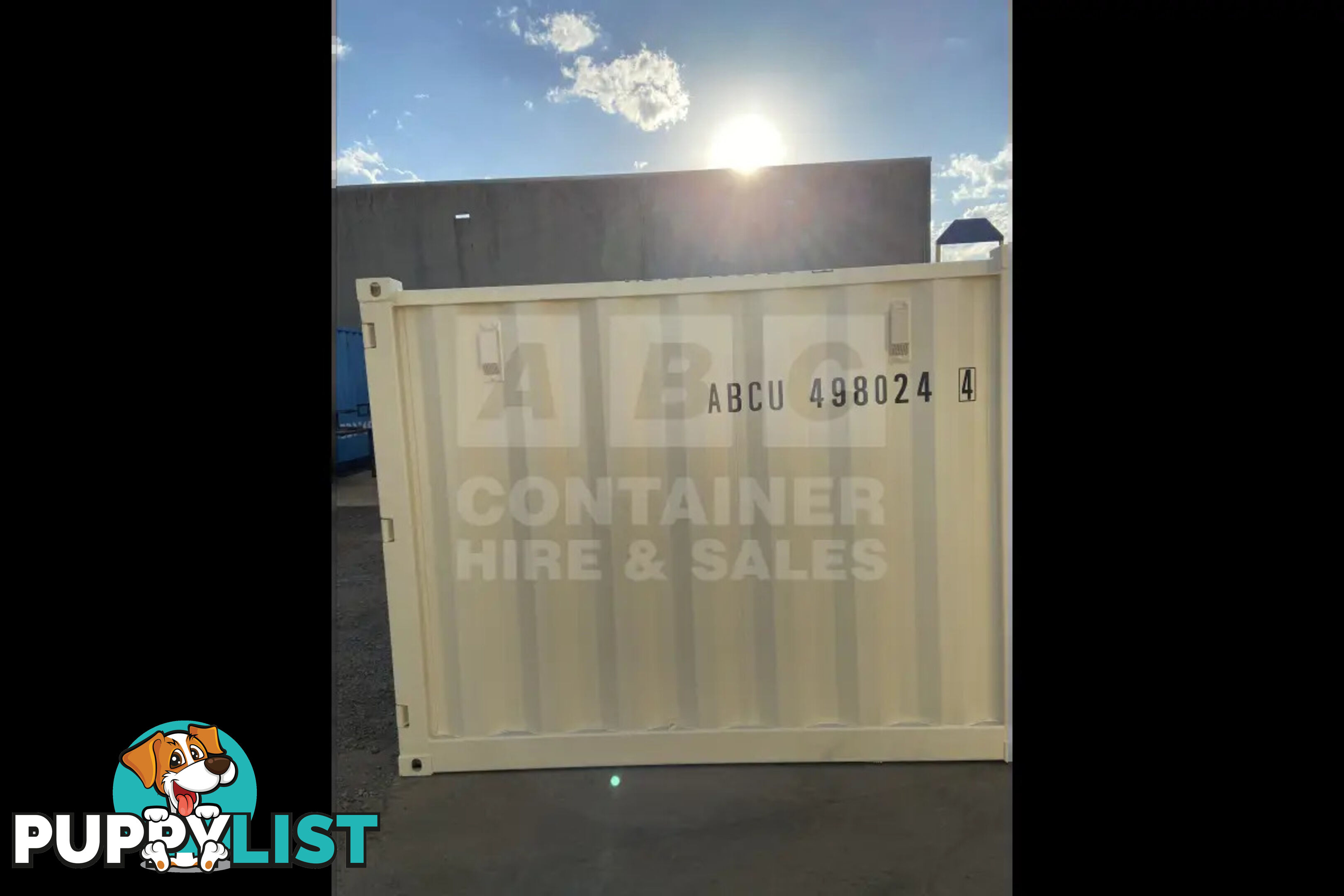 7' MINI CUBE SHIPPING CONTAINER