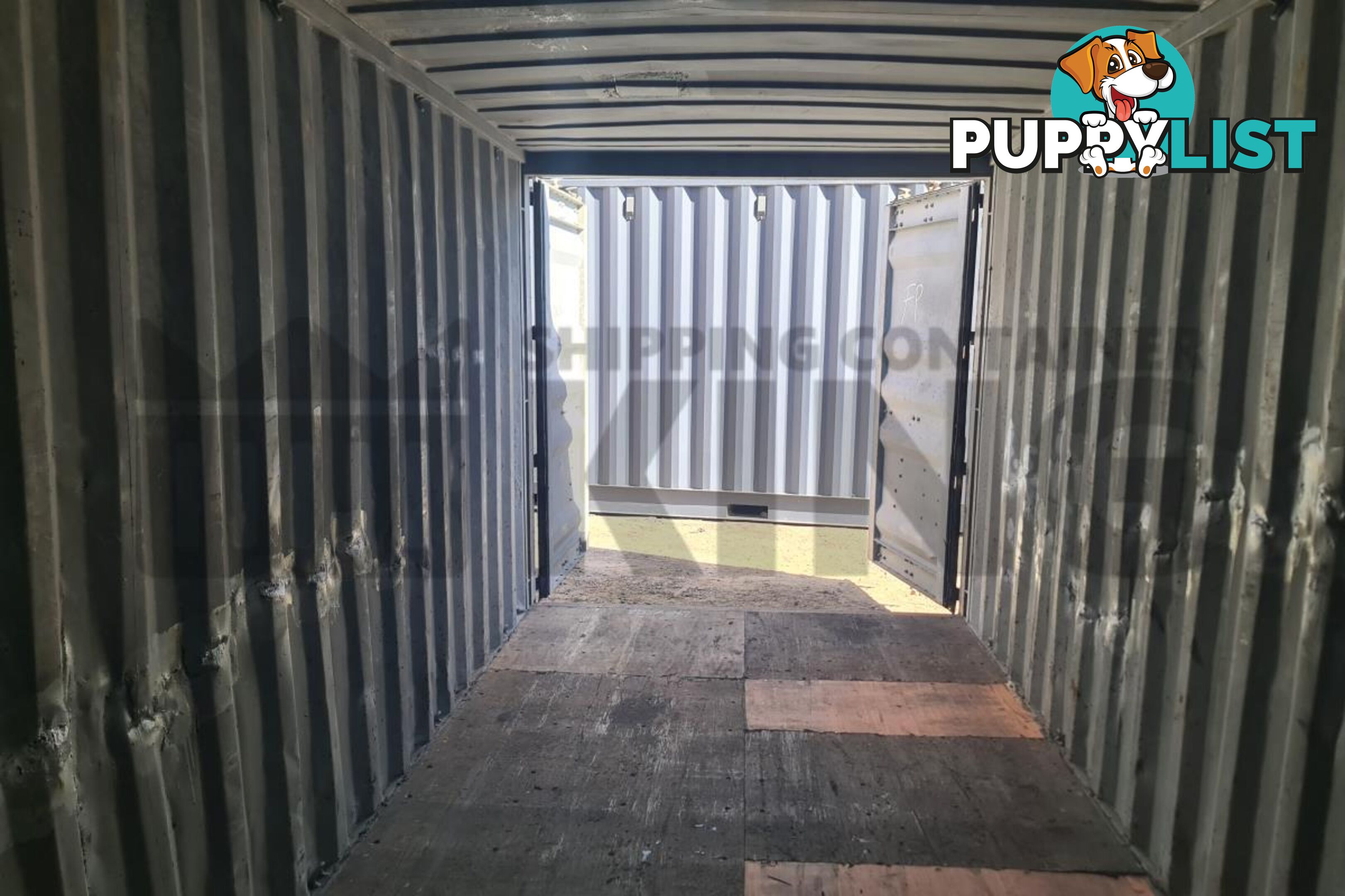 20' STANDARD HEIGHT SHIPPING CONTAINER