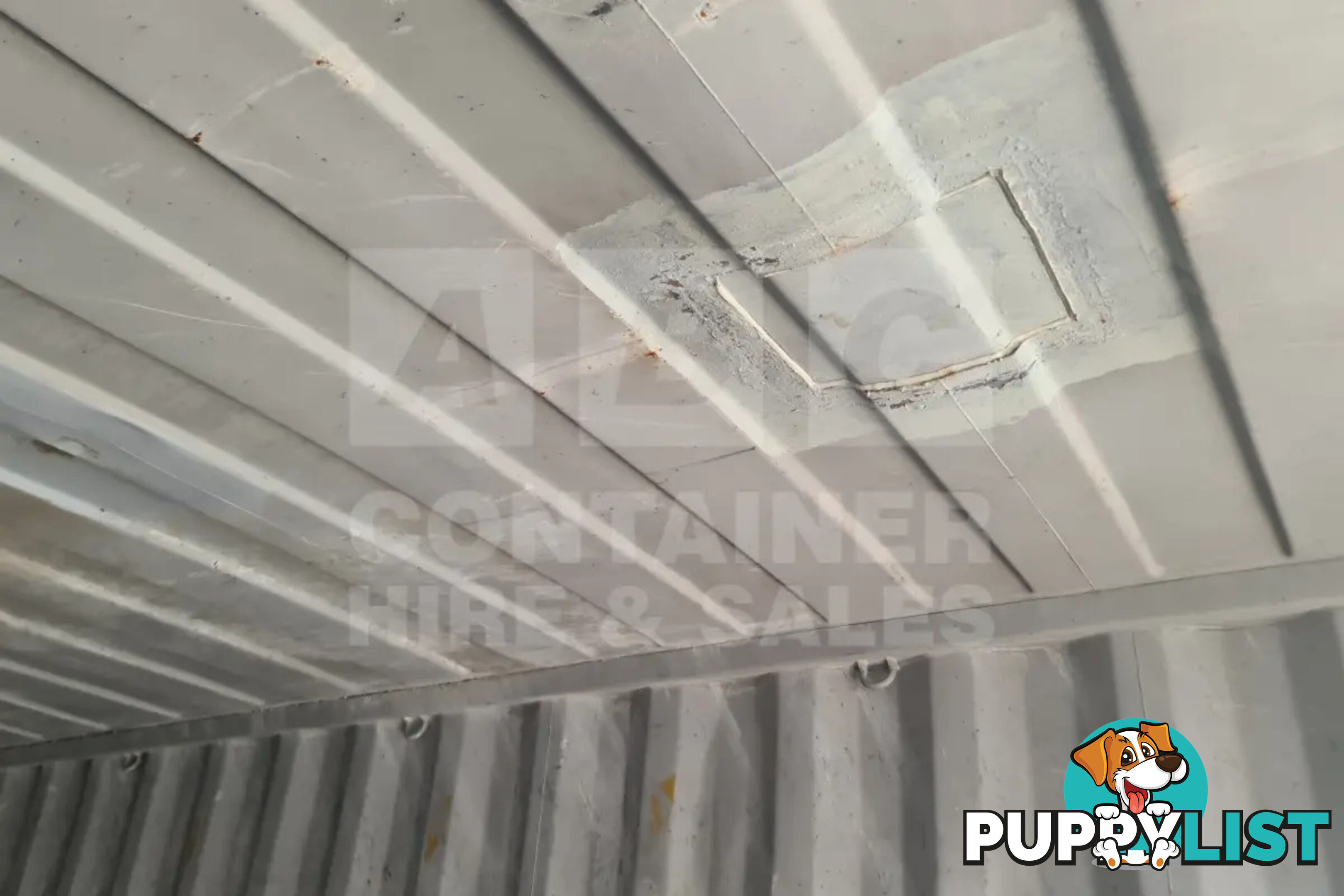 20' STANDARD HEIGHT SHIPPING CONTAINER