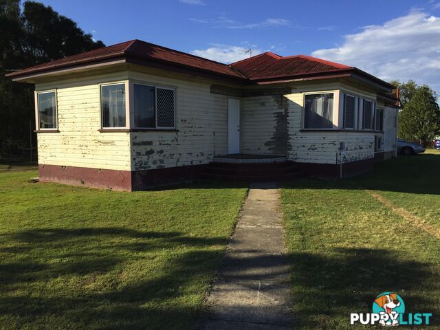 7 River Rd Dinmore QLD 4303