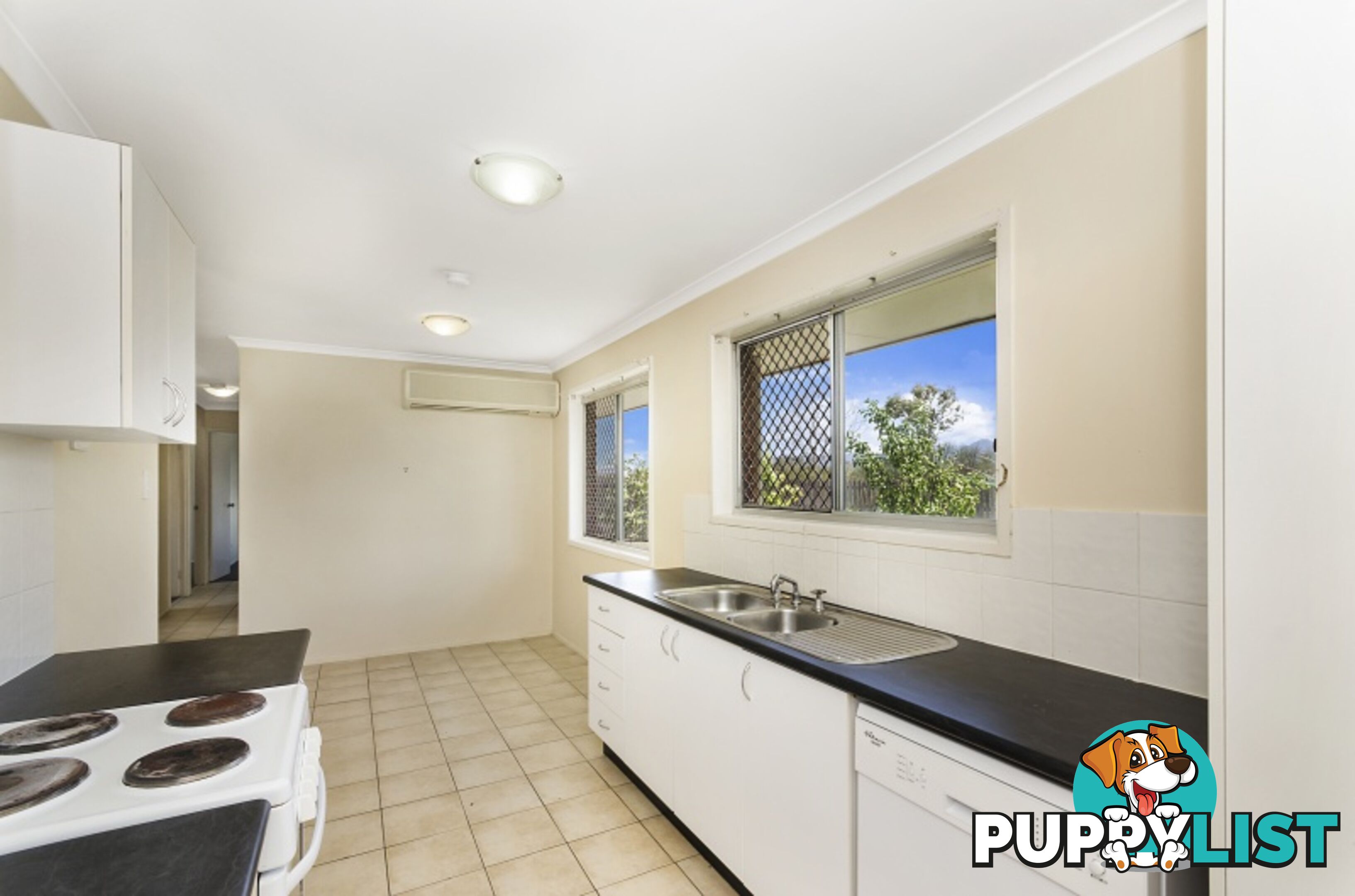 9 Geoffrey Court RASMUSSEN QLD 4815