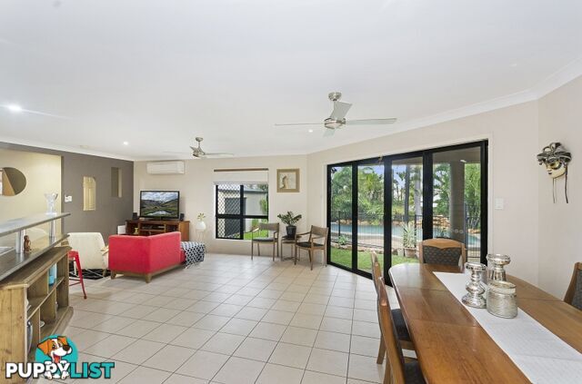 4 Monaro Circuit MOUNT LOUISA QLD 4814