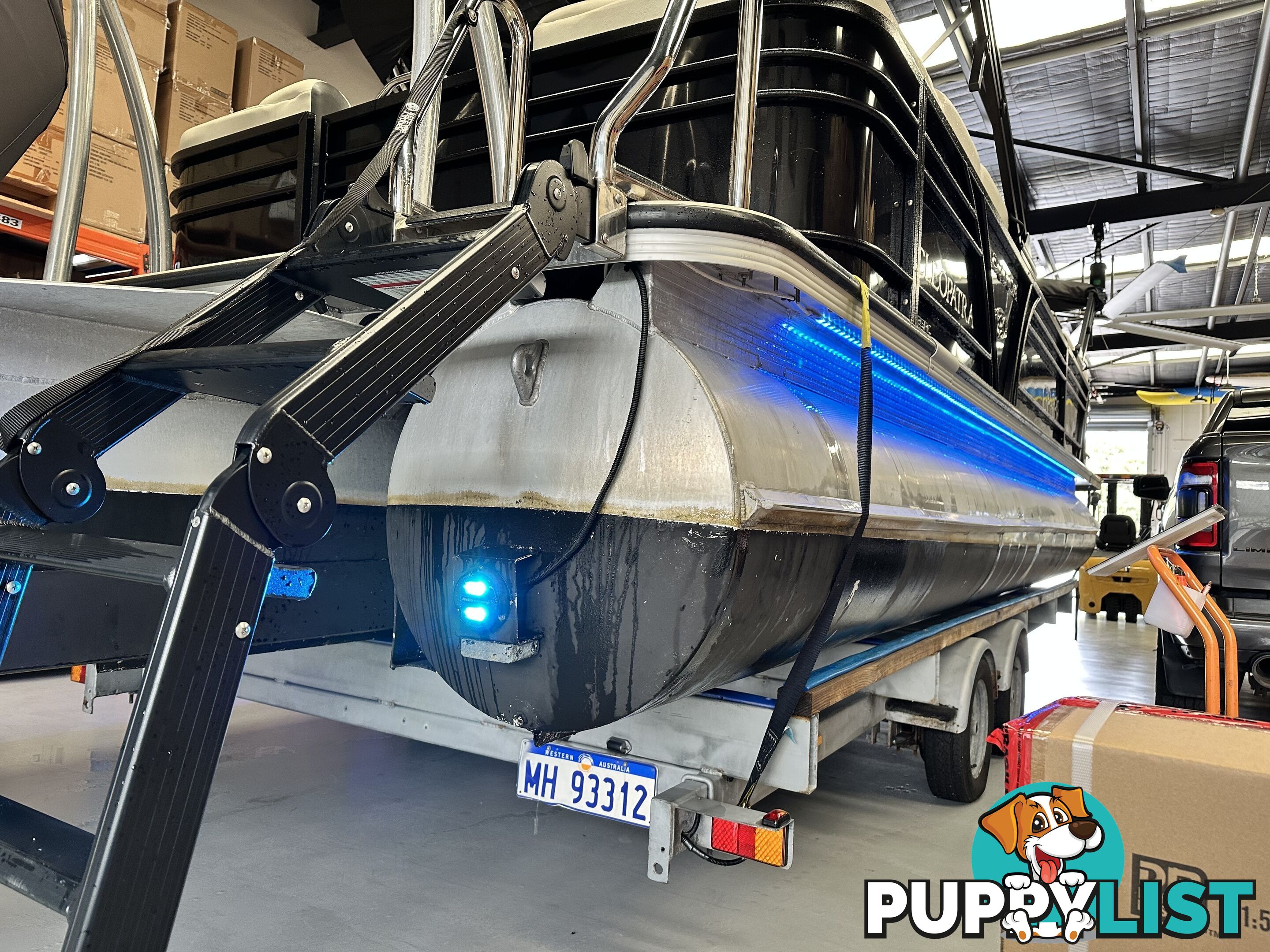 2021 Veranda VP25RC Pontoon Boat (Tritoon)