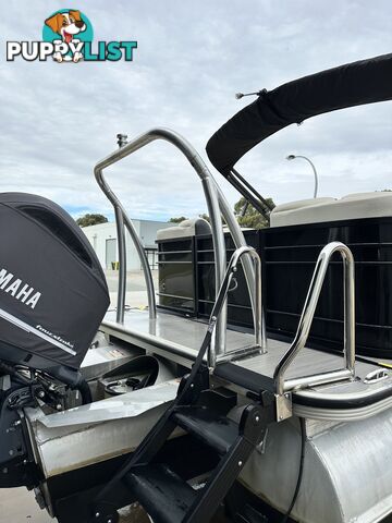 2021 Veranda VP25RC Pontoon Boat (Tritoon)